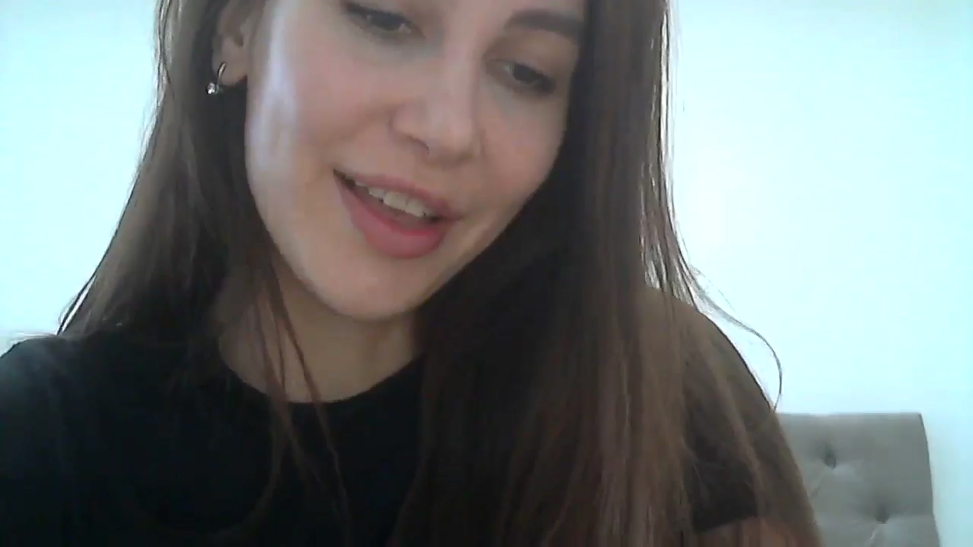 Gallery image thumbnail from HappinessInMe's myfreecams stream on, 04/21/2025, 15:15 image 9 of 20