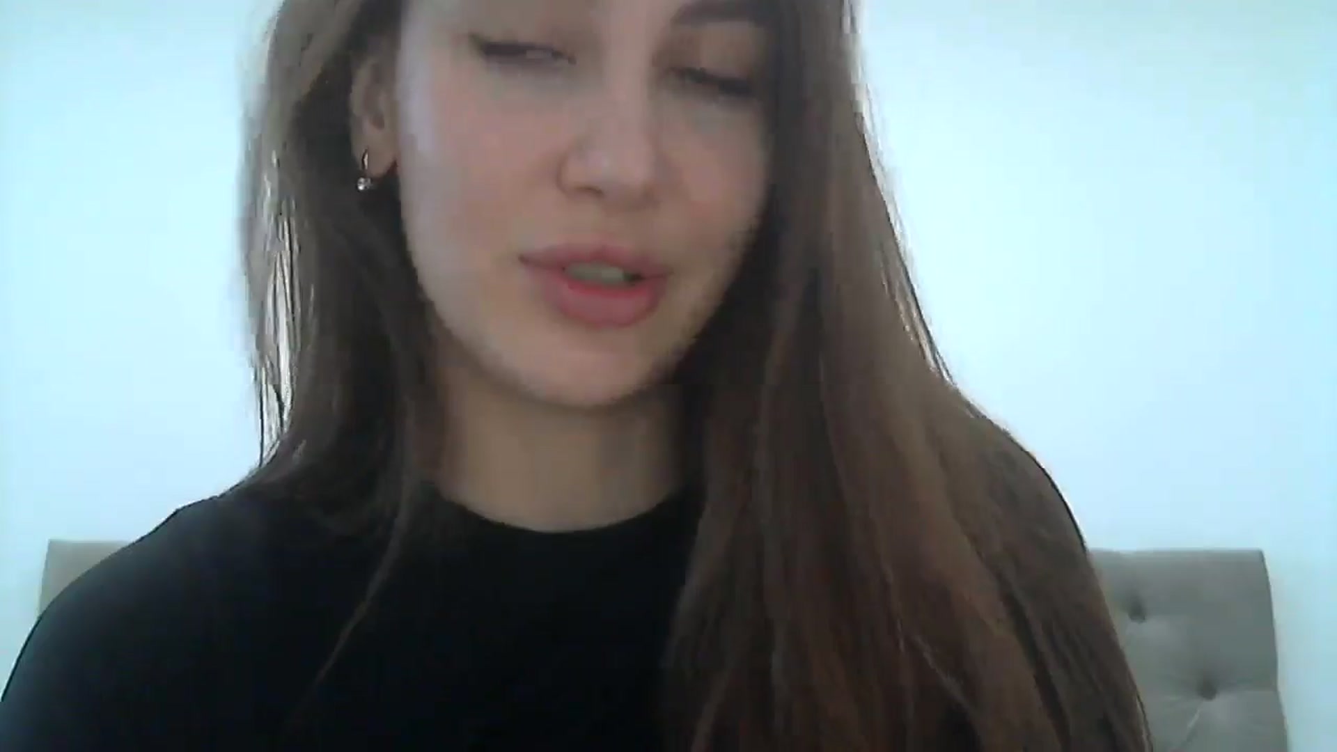 Gallery image thumbnail from HappinessInMe's myfreecams stream on, 04/21/2025, 15:15 image 5 of 20