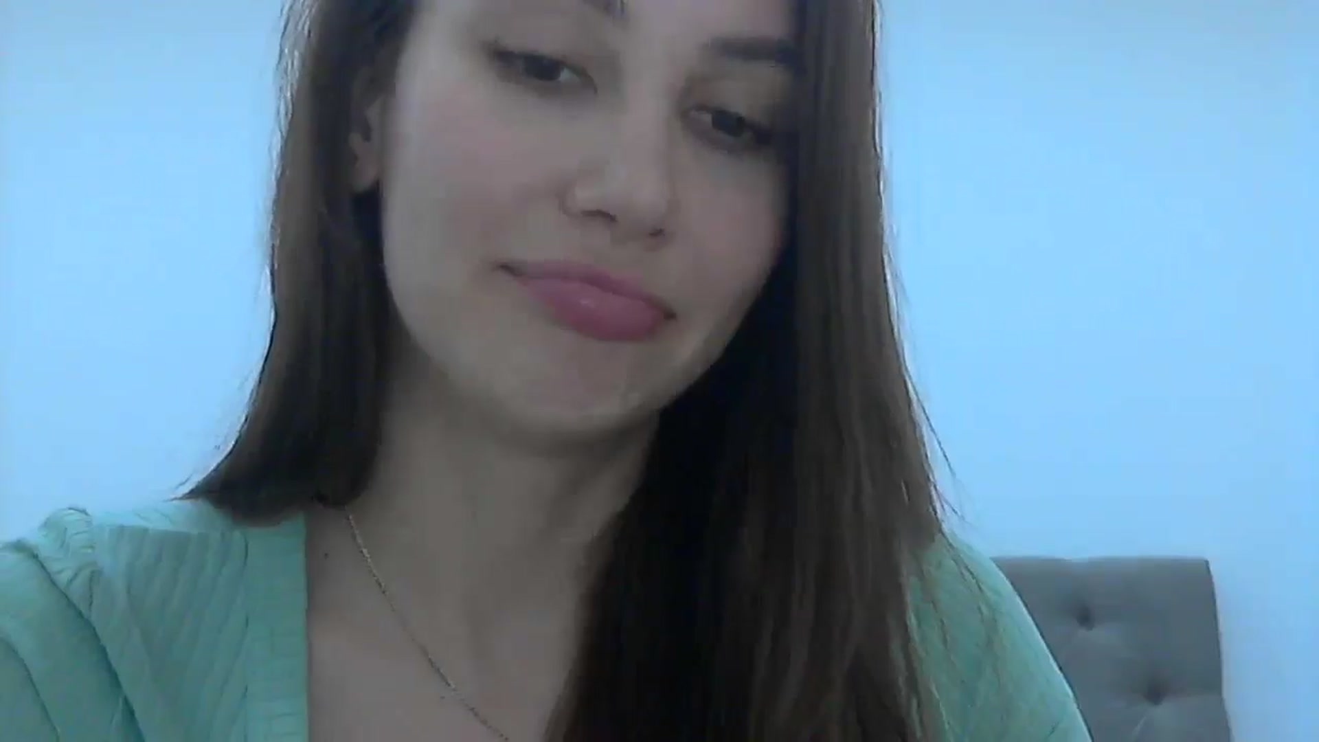 Gallery image thumbnail from HappinessInMe's myfreecams stream on, 05/19/2025, 15:33 image 2 of 20
