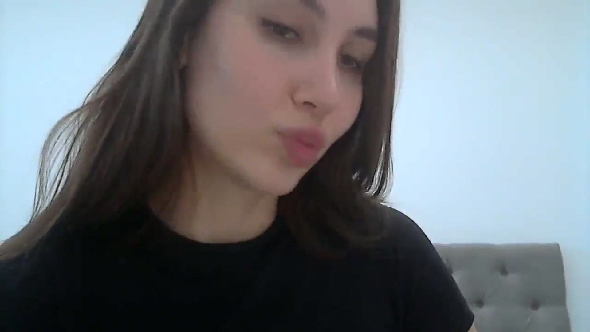 Gallery image thumbnail from HappinessInMe's myfreecams stream on, 05/30/2025, 15:07 image 11 of 20
