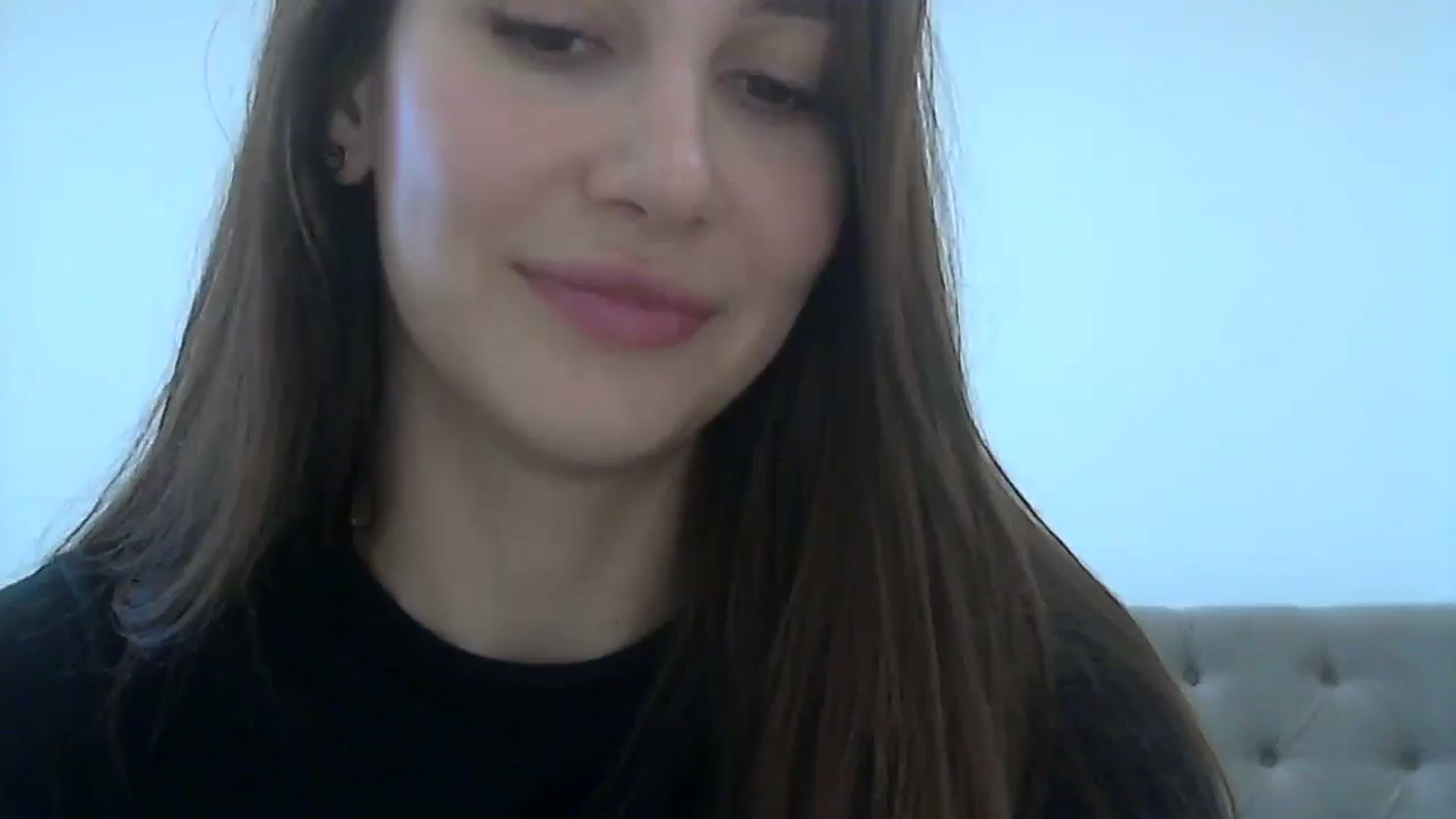 Gallery image thumbnail from HappinessInMe's myfreecams stream on, 05/30/2025, 15:48 image 10 of 20