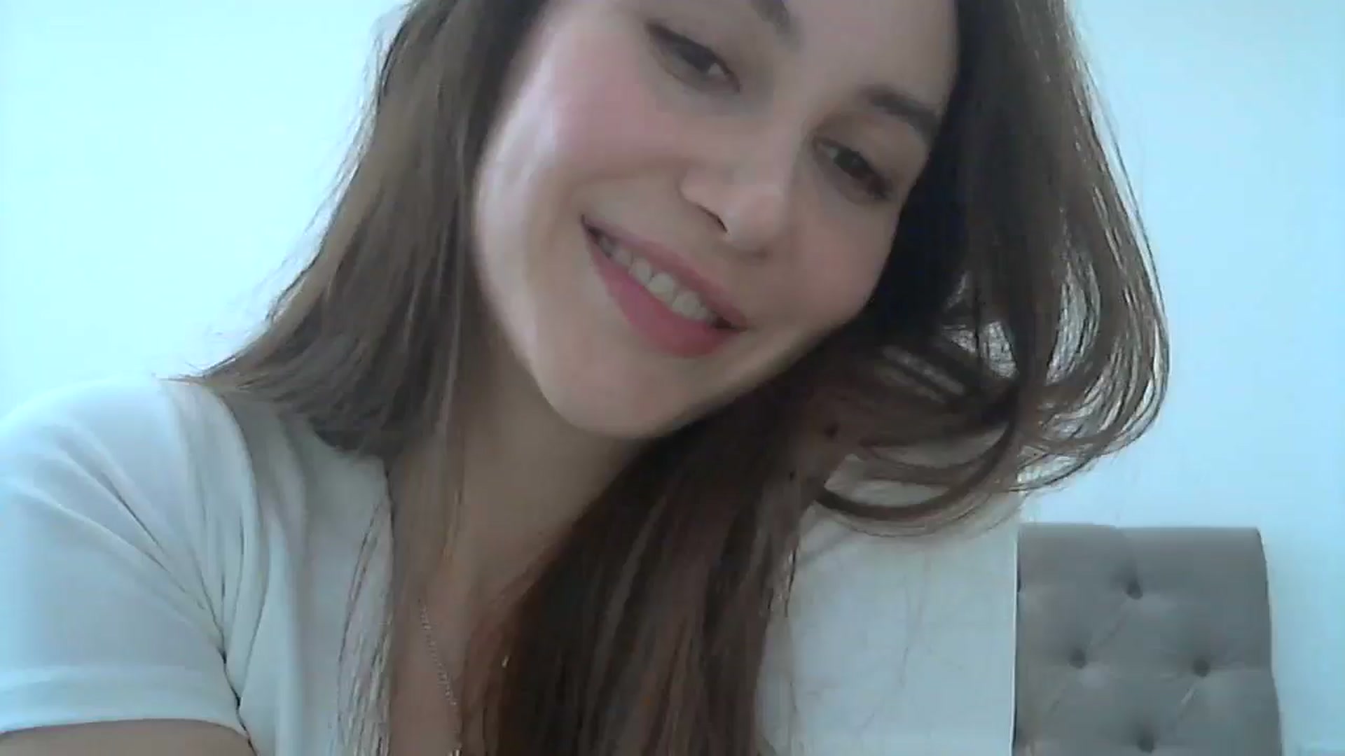 Gallery image thumbnail from HappinessInMe's myfreecams stream on, 06/04/2025, 15:27 image 18 of 20