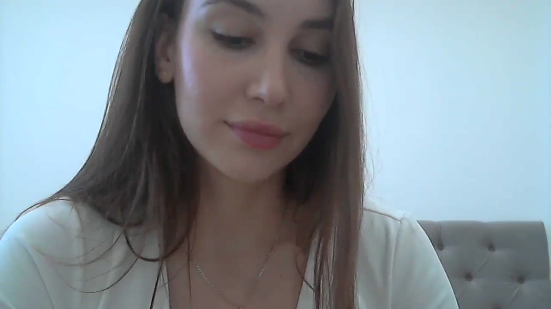 Gallery image thumbnail from HappinessInMe's myfreecams stream on, 06/21/2025, 15:10 image 14 of 20