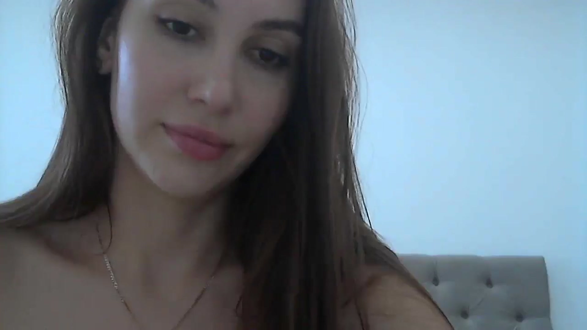 Gallery image thumbnail from HappinessInMe's myfreecams stream on, 06/22/2025, 14:30 image 16 of 20