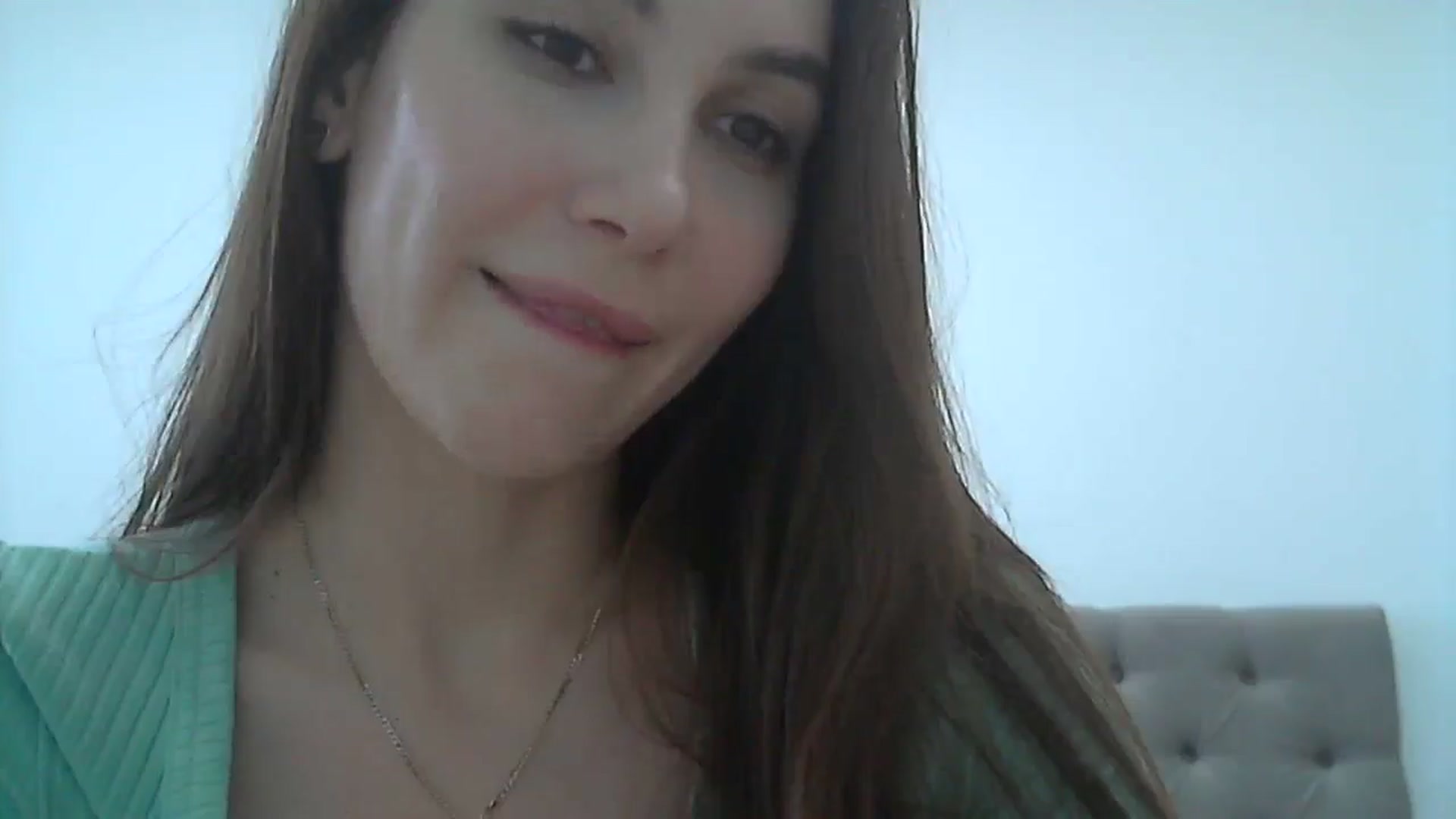 Gallery image thumbnail from HappinessInMe's myfreecams stream on, 06/24/2025, 14:43 image 2 of 20