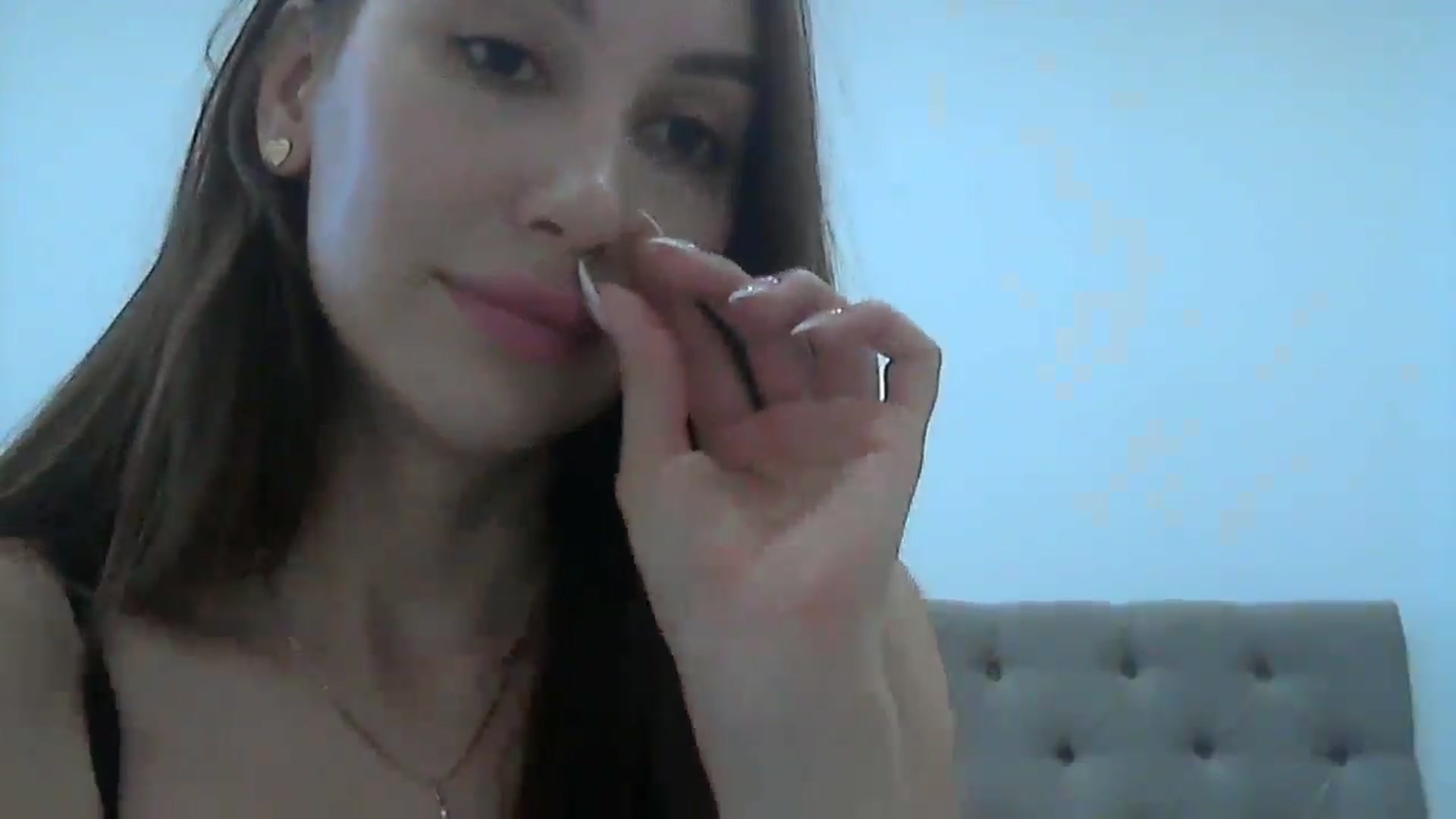 Gallery image thumbnail from HappinessInMe's myfreecams stream on, 06/25/2025, 15:49 image 15 of 20