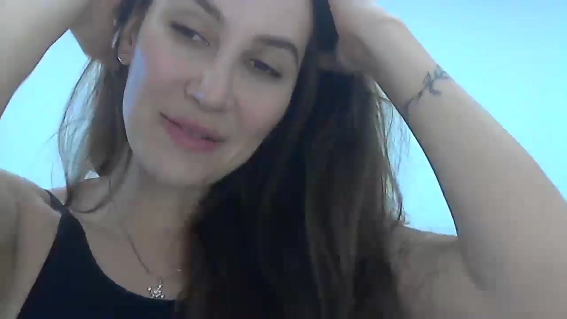 Gallery image thumbnail from HappinessInMe's myfreecams stream on, 07/11/2025, 15:22 image 1 of 20
