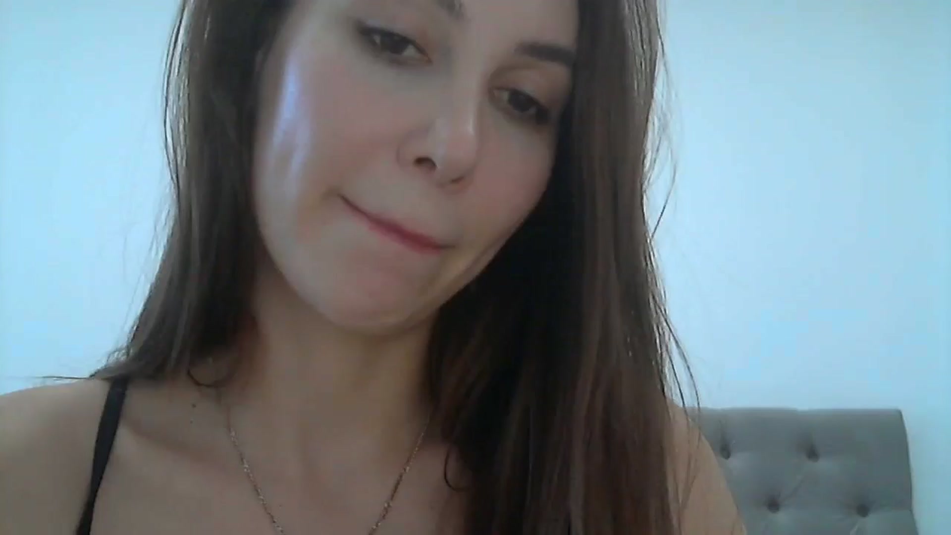 Gallery image thumbnail from HappinessInMe's myfreecams stream on, 08/15/2025, 15:08 image 12 of 20