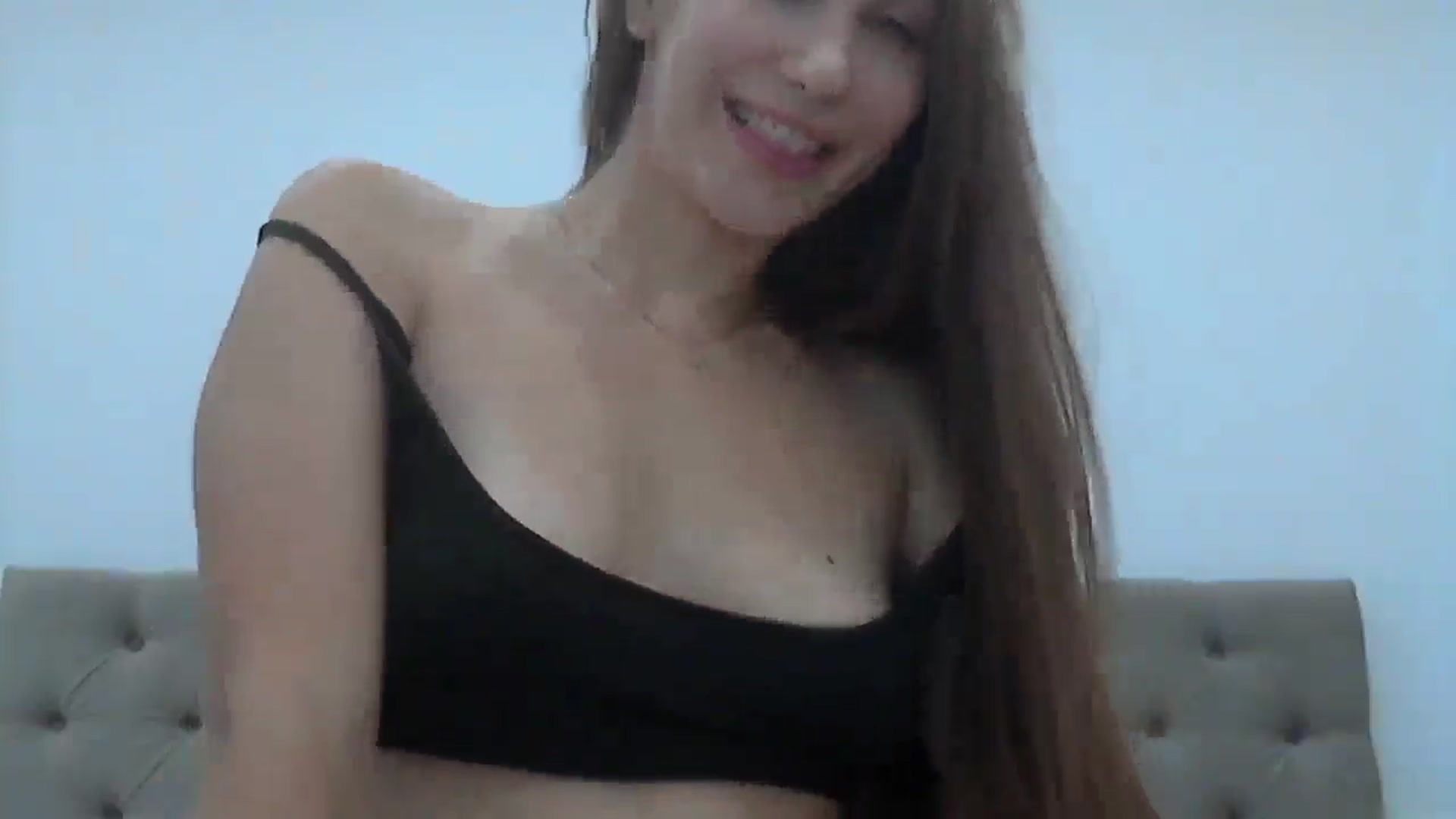 Gallery image thumbnail from HappinessInMe's myfreecams stream on, 08/23/2025, 15:17 image 2 of 20