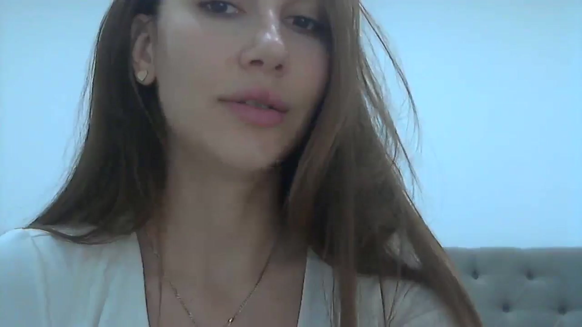 Gallery image thumbnail from HappinessInMe's myfreecams stream on, 09/01/2025, 15:40 image 10 of 20
