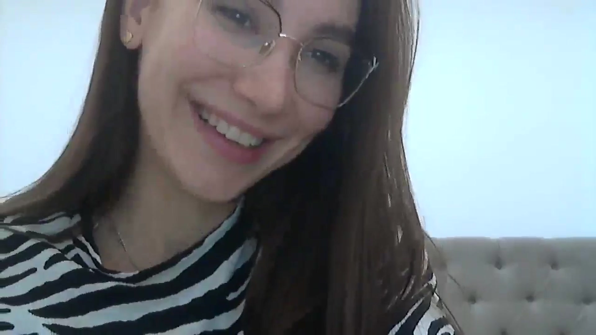 Gallery image thumbnail from HappinessInMe's myfreecams stream on, 09/30/2025, 15:08 image 15 of 20