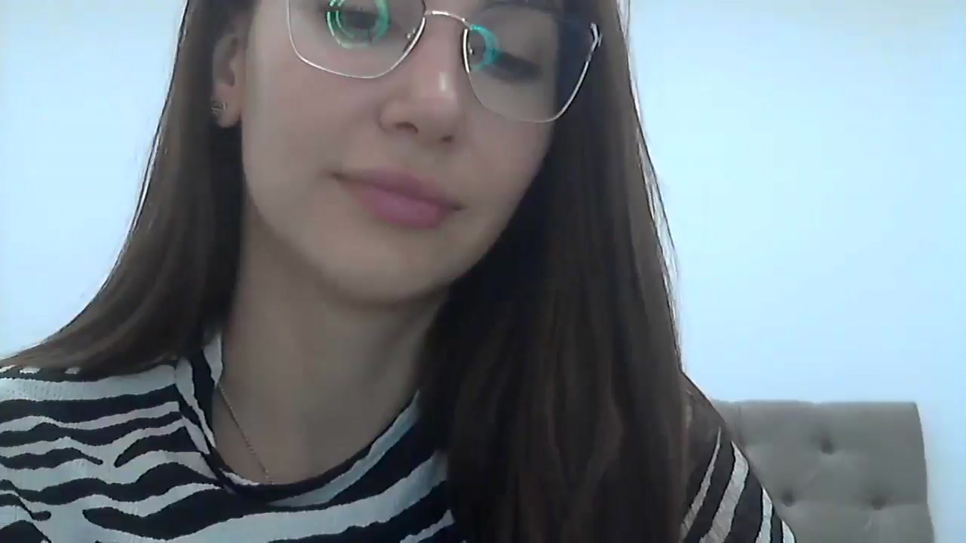 Gallery image thumbnail from HappinessInMe's myfreecams stream on, 09/30/2025, 15:08 image 1 of 20