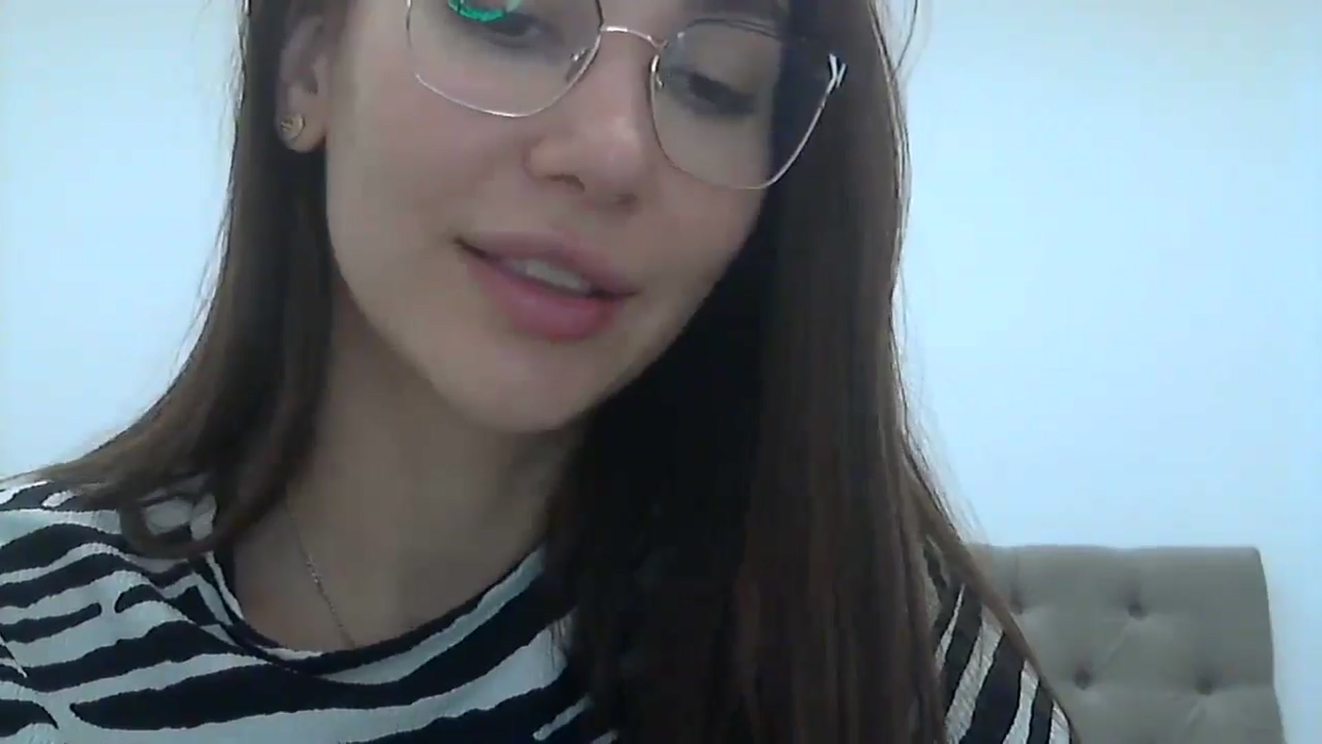 Gallery image thumbnail from HappinessInMe's myfreecams stream on, 09/30/2025, 15:08 image 8 of 20