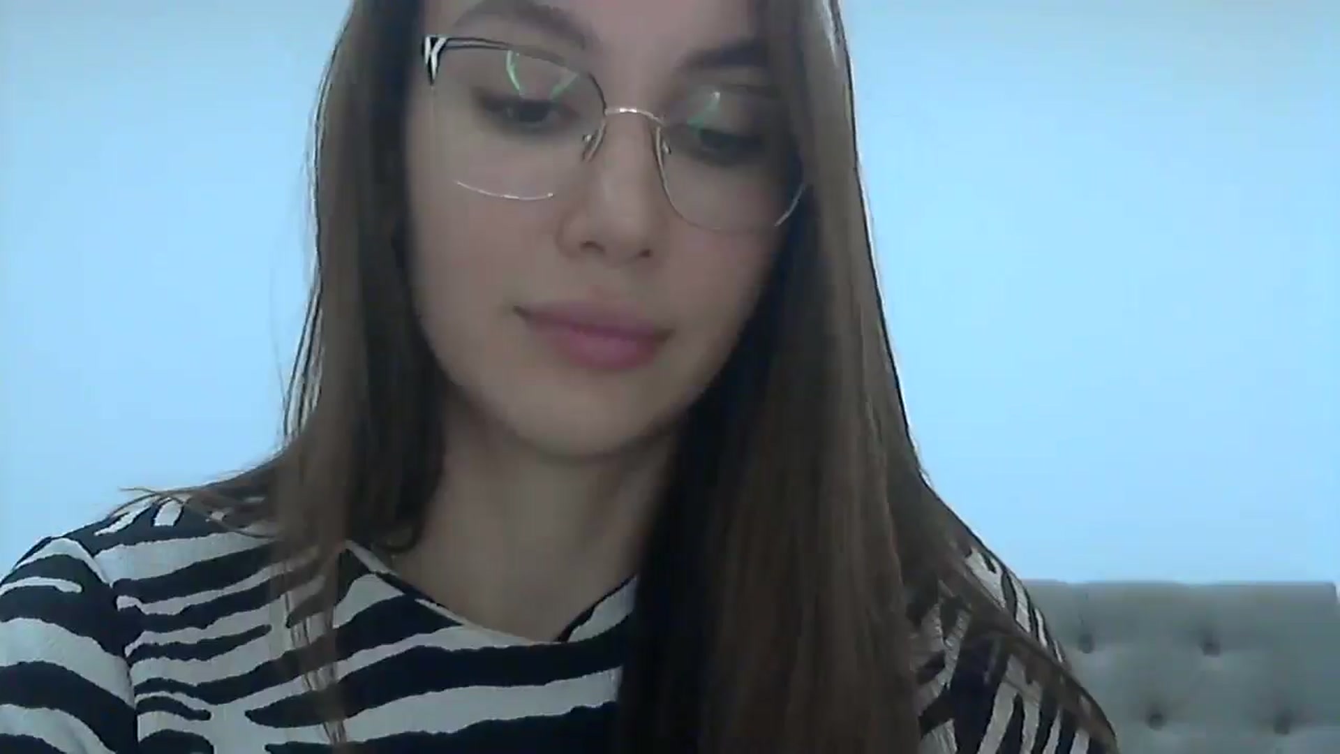 Gallery image thumbnail from HappinessInMe's myfreecams stream on, 10/23/2025, 14:40 image 14 of 20