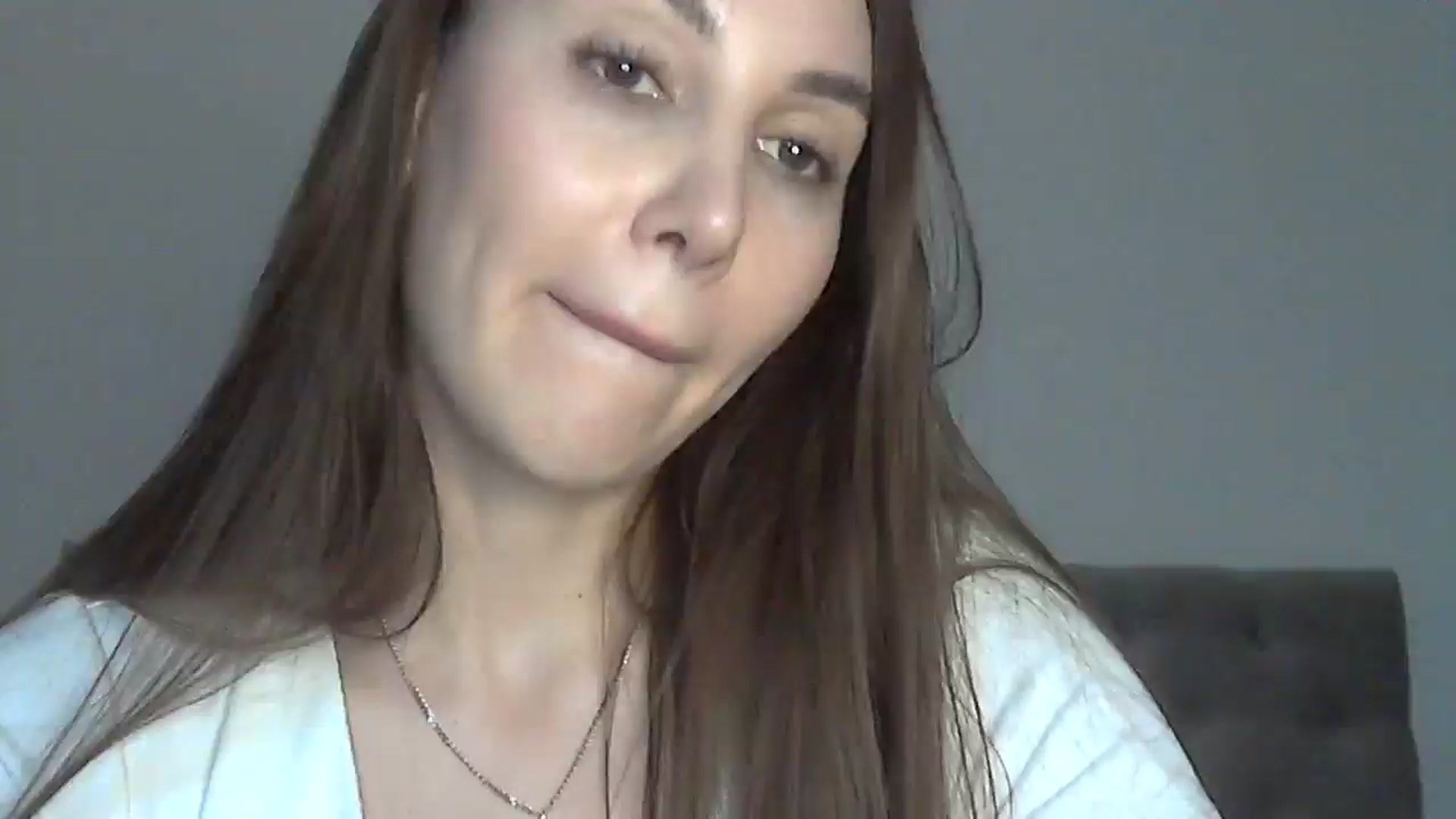Gallery image thumbnail from HappinessInMe's myfreecams stream on, 11/17/2025, 15:58 image 19 of 20