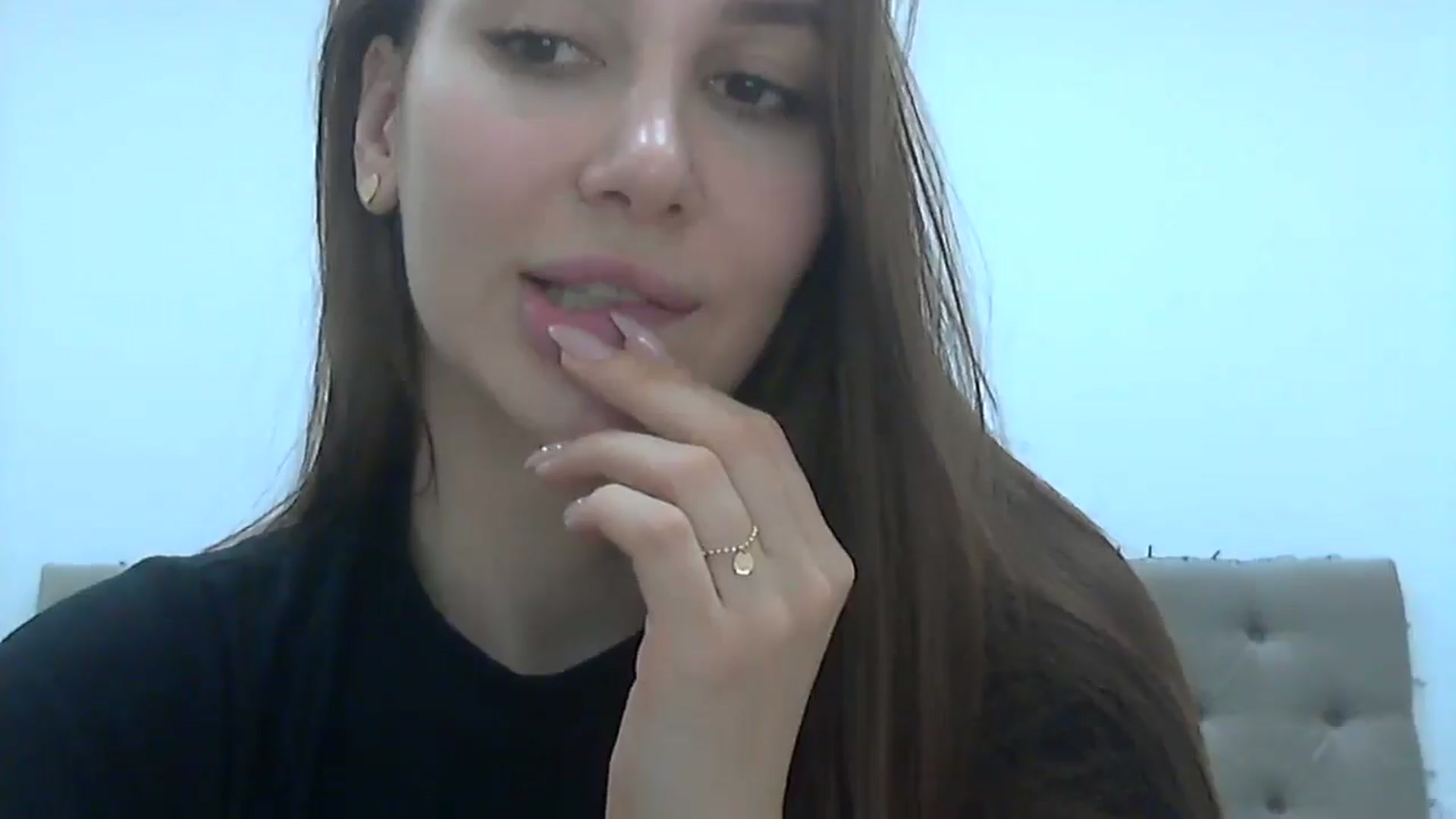 Gallery image thumbnail from HappinessInMe's myfreecams stream on, 02/18/2026, 15:19 image 19 of 20