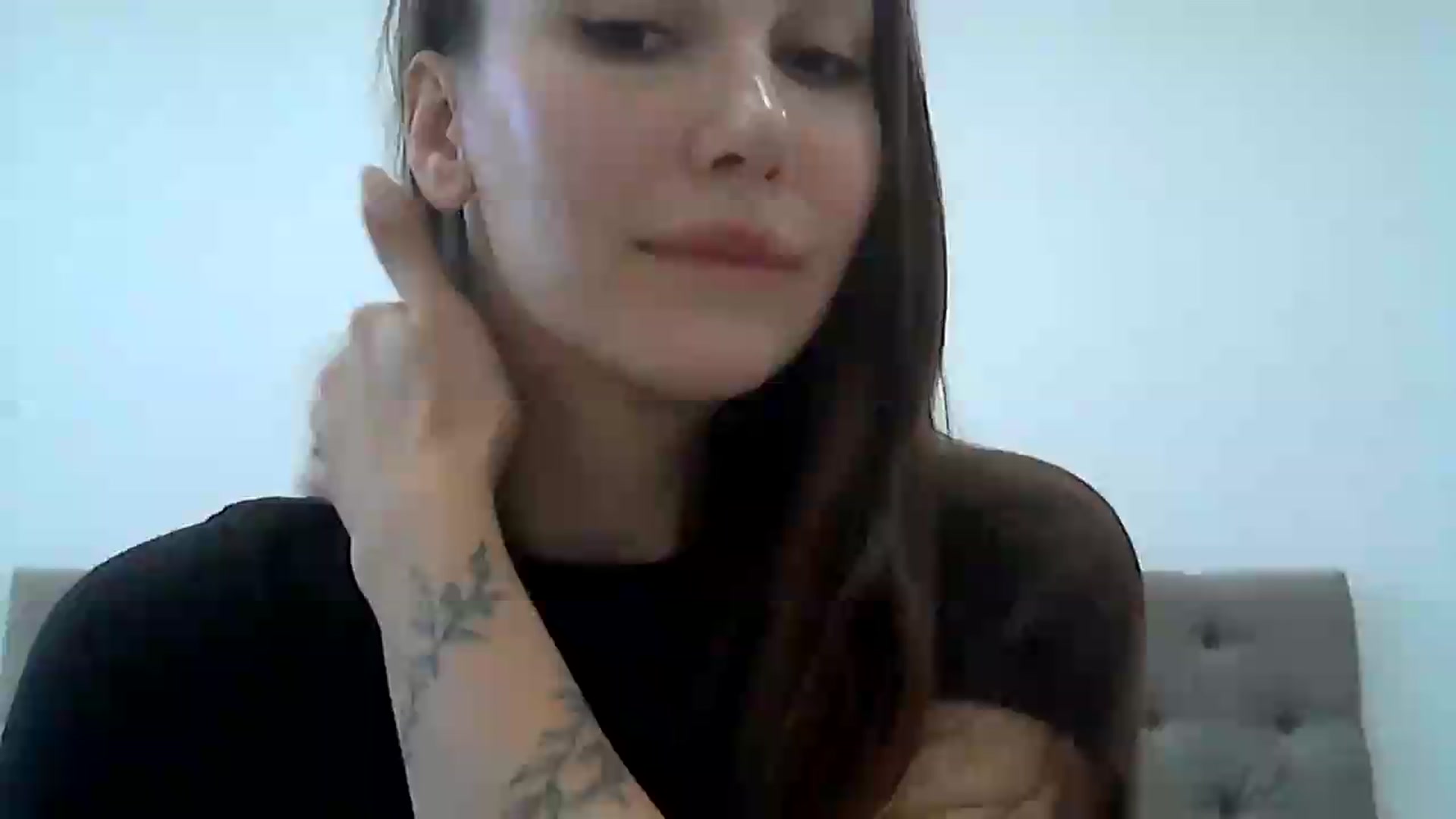 Gallery image thumbnail from HappinessInMe's myfreecams stream on, 05/15/2026, 14:46 image 20 of 20