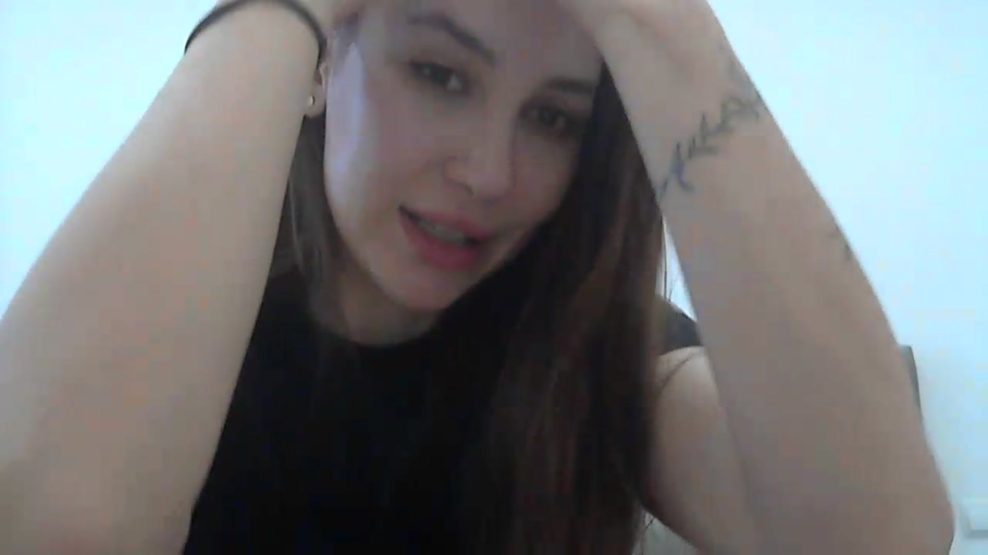 Gallery image thumbnail from HappinessInMe's myfreecams stream on, 05/26/2026, 14:58 image 11 of 20