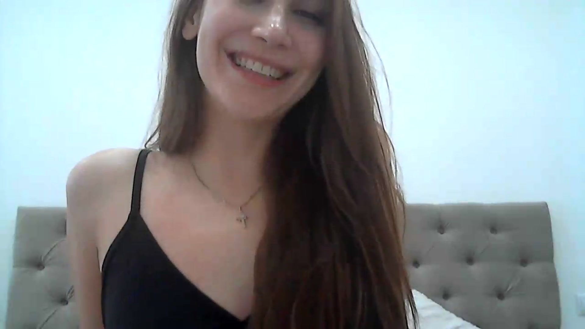 Gallery image thumbnail from HappinessInMe's myfreecams stream on, 06/20/2026, 15:37 image 8 of 20