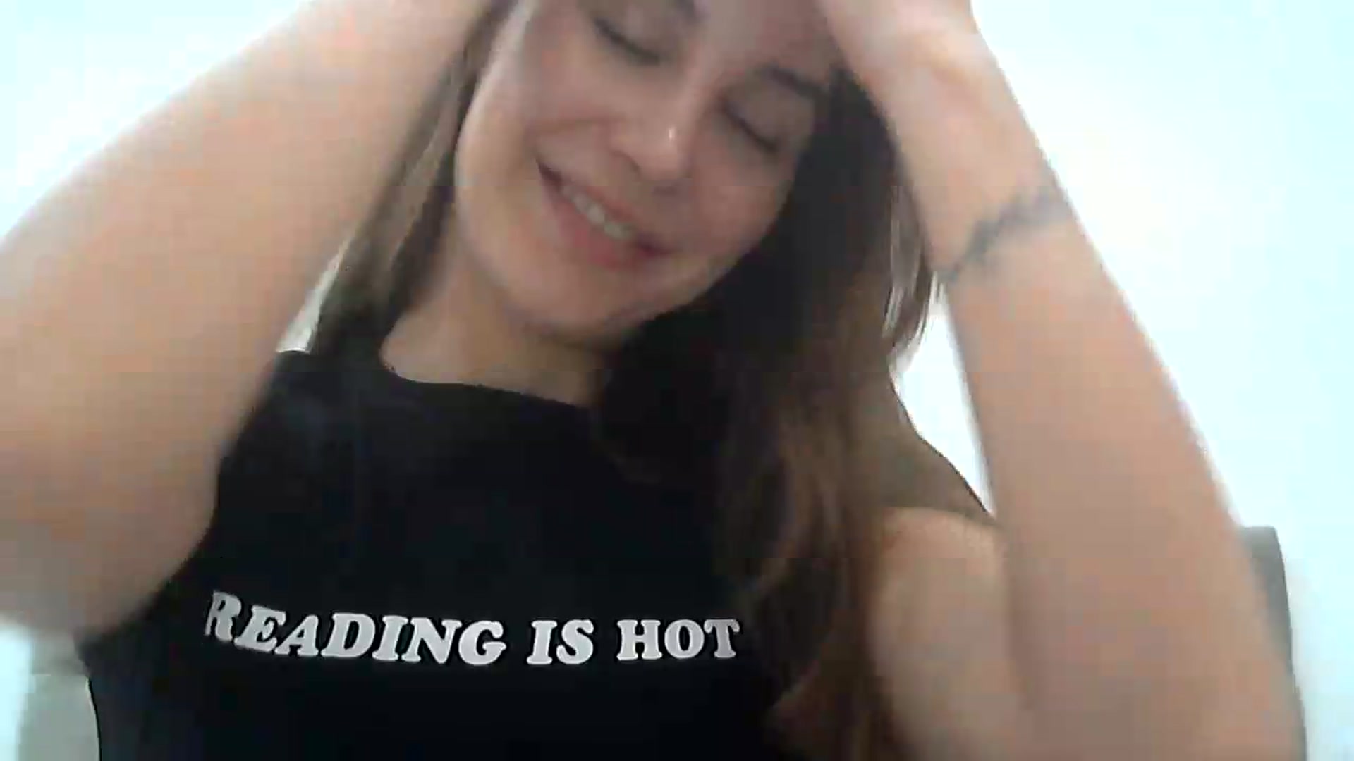 Gallery image thumbnail from HappinessInMe's myfreecams stream on, 06/26/2026, 14:50 image 13 of 20