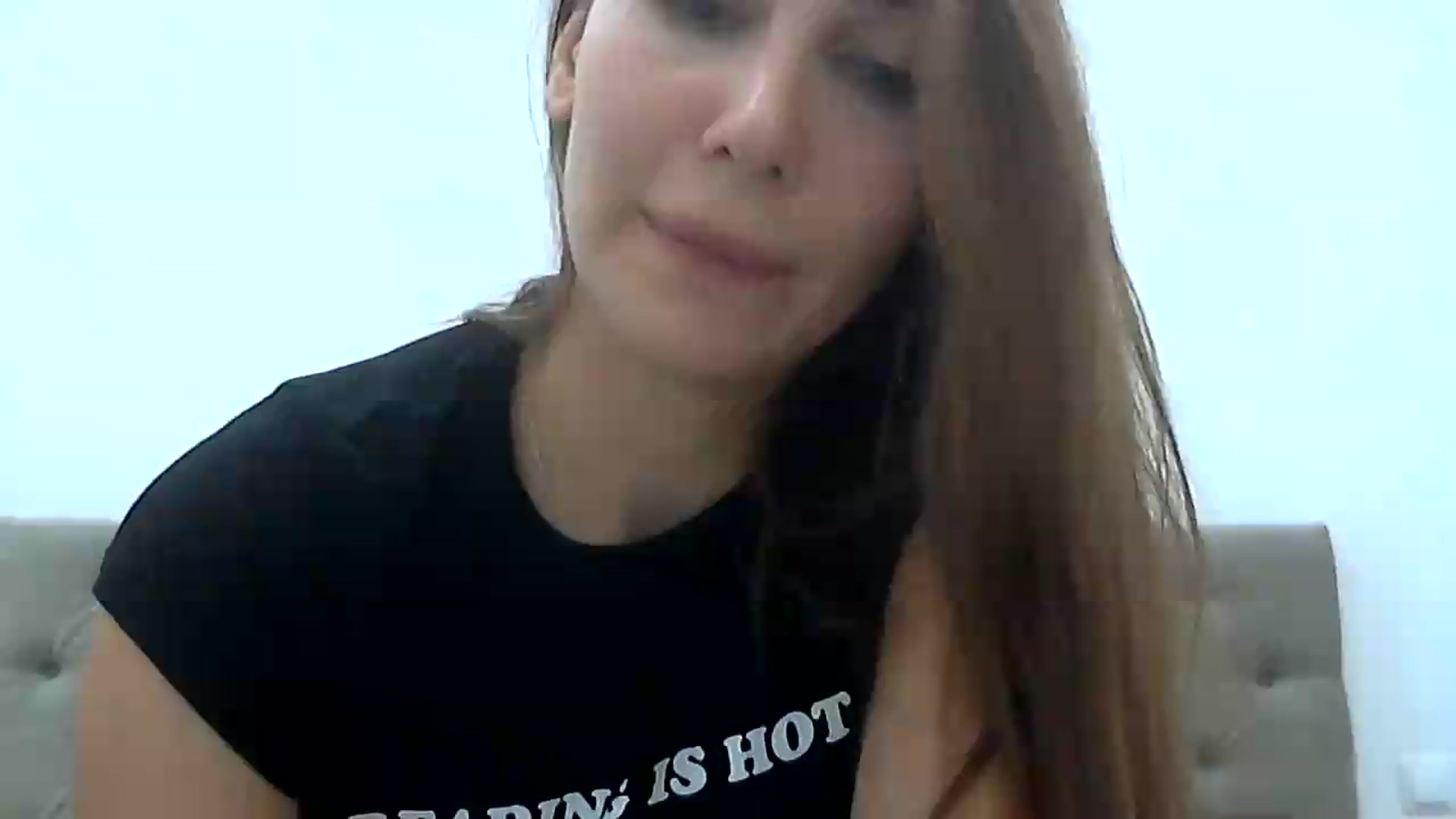 Gallery image thumbnail from HappinessInMe's myfreecams stream on, 08/04/2026, 14:21 image 14 of 20