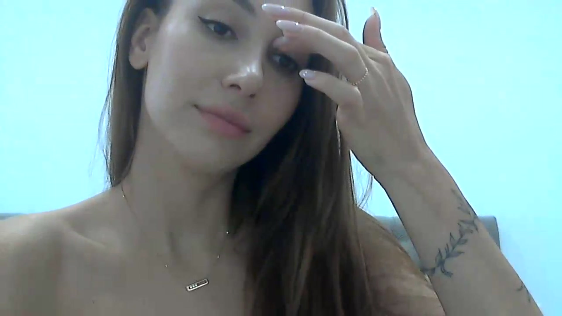 Gallery image thumbnail from HappinessInMe's myfreecams stream on, 08/08/2026, 14:45 image 5 of 20