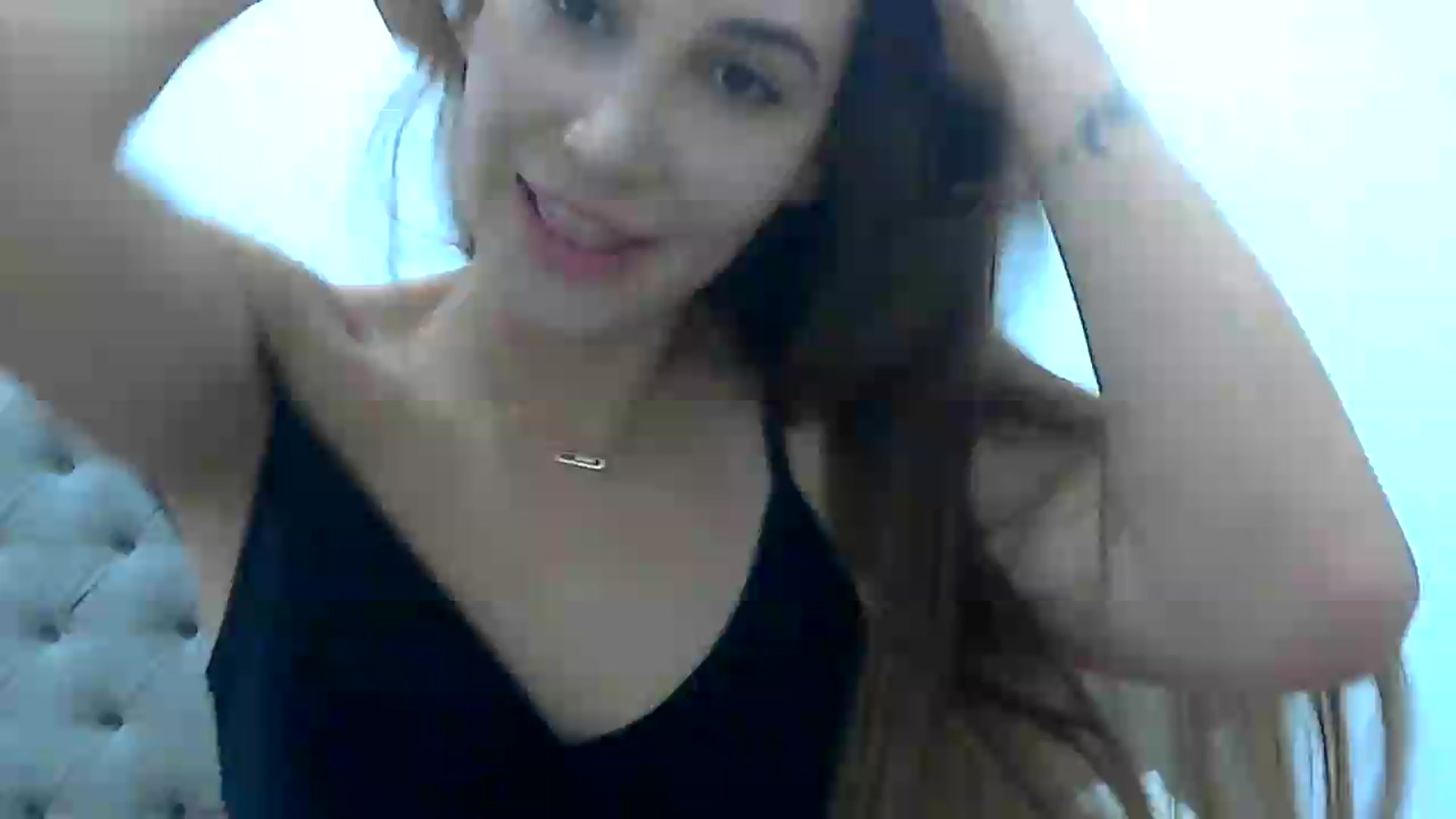 Gallery image thumbnail from HappinessInMe's myfreecams stream on, 08/08/2026, 14:45 image 9 of 20