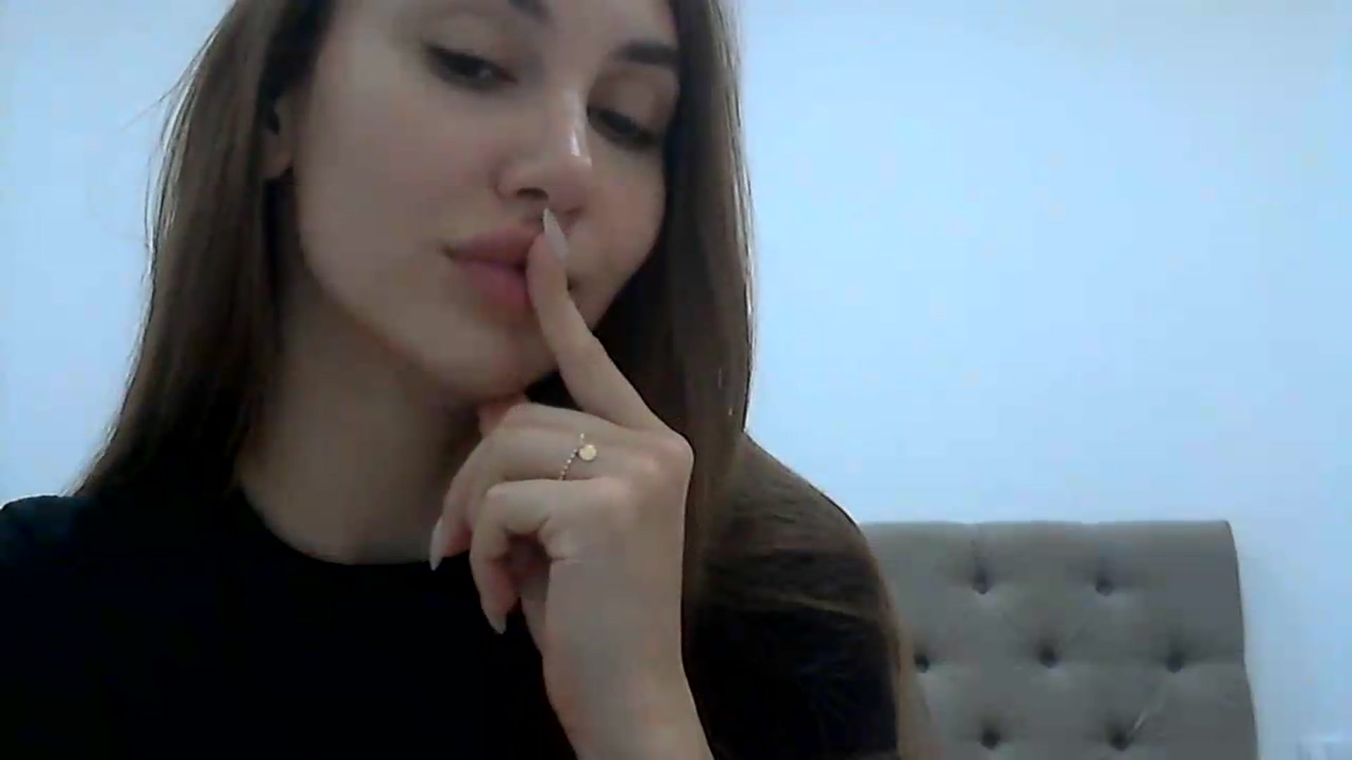 Gallery image thumbnail from HappinessInMe's myfreecams stream on, 08/11/2026, 14:43 image 10 of 20