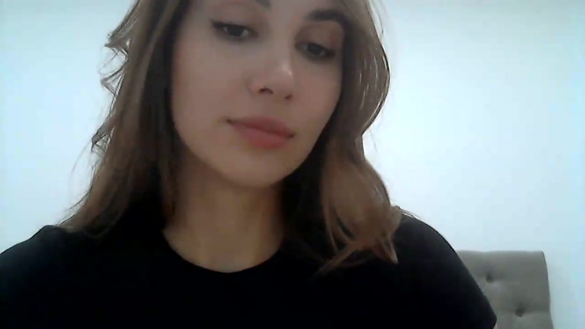 Gallery image thumbnail from HappinessInMe's myfreecams stream on, 08/25/2026, 15:00 image 18 of 20