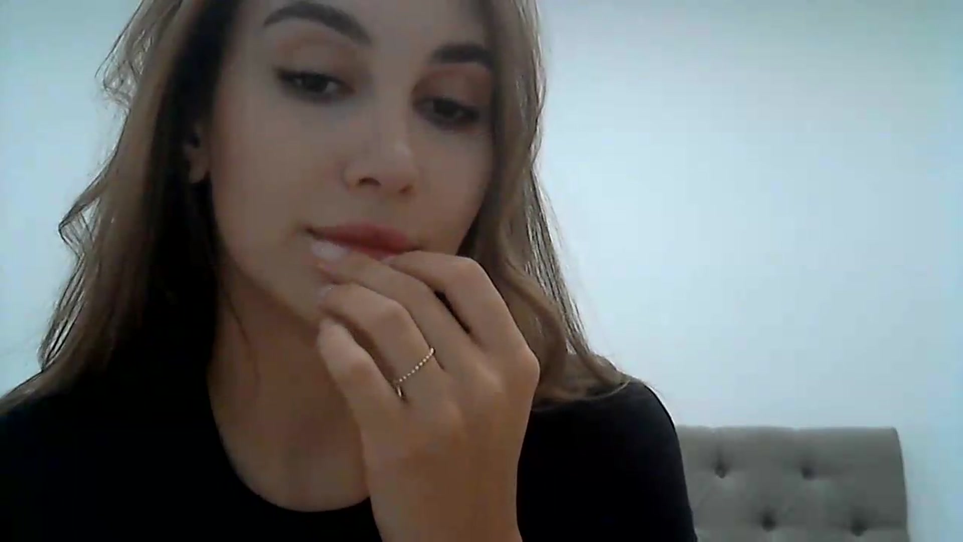 Gallery image thumbnail from HappinessInMe's myfreecams stream on, 08/25/2026, 15:00 image 2 of 20