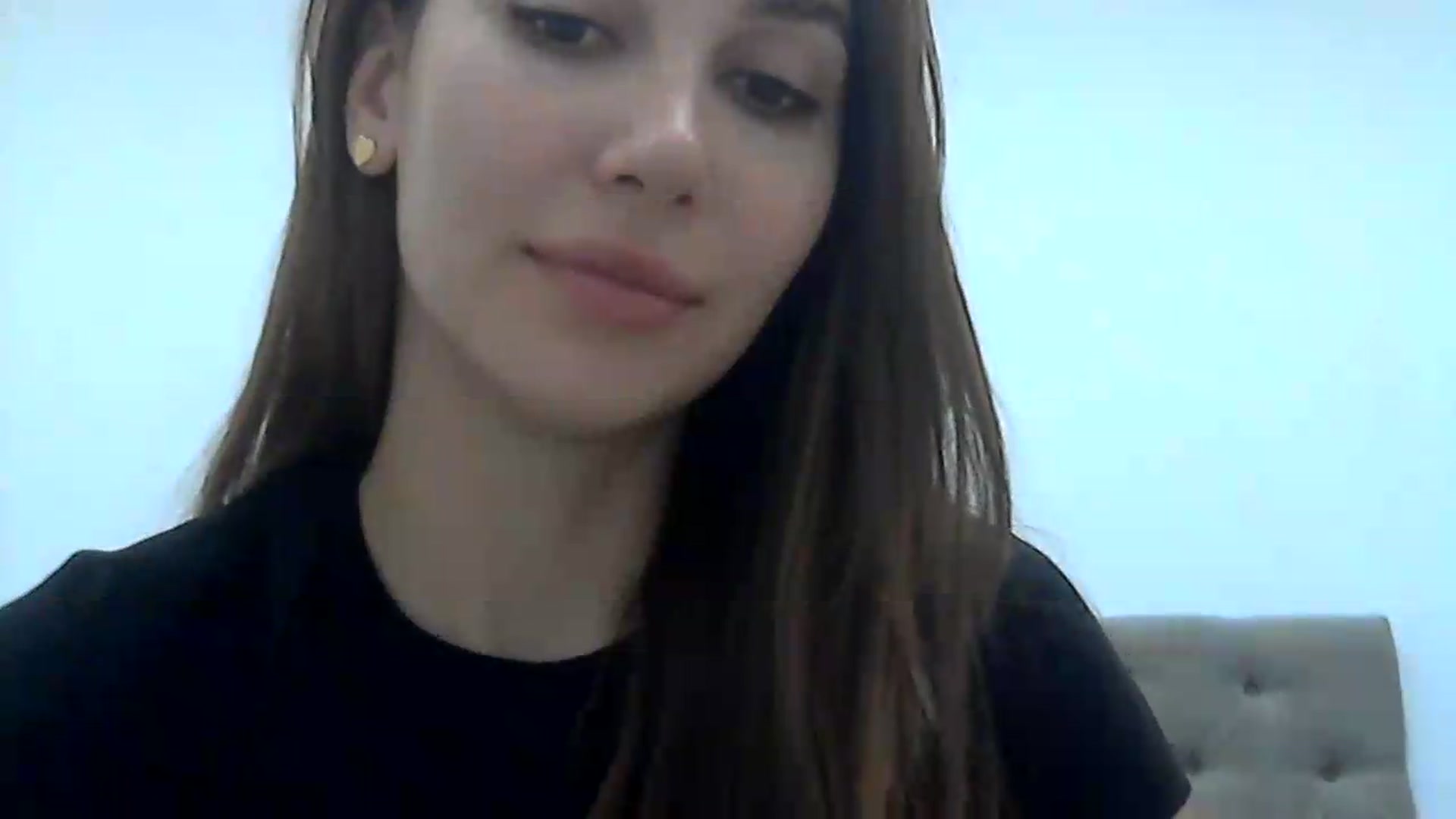 Gallery image thumbnail from HappinessInMe's myfreecams stream on, 08/26/2026, 18:01 image 10 of 20