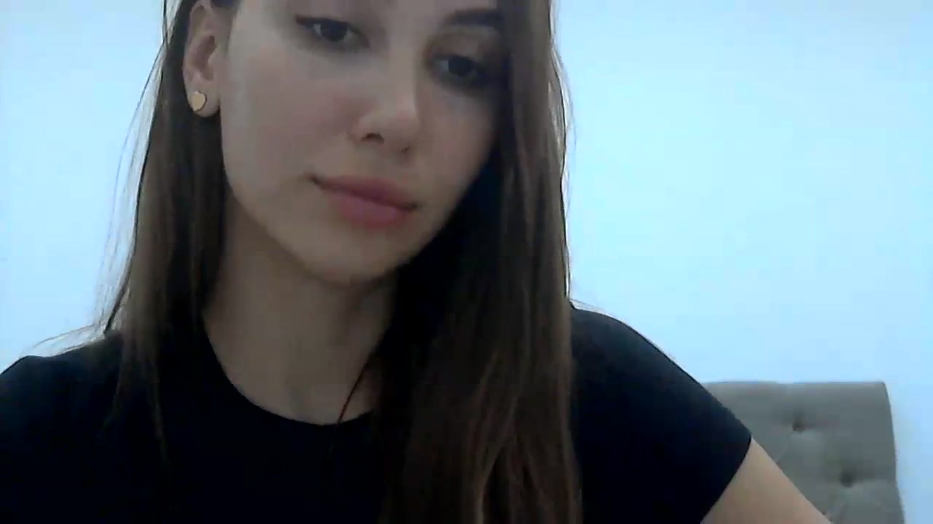Gallery image thumbnail from HappinessInMe's myfreecams stream on, 08/26/2026, 18:01 image 9 of 20