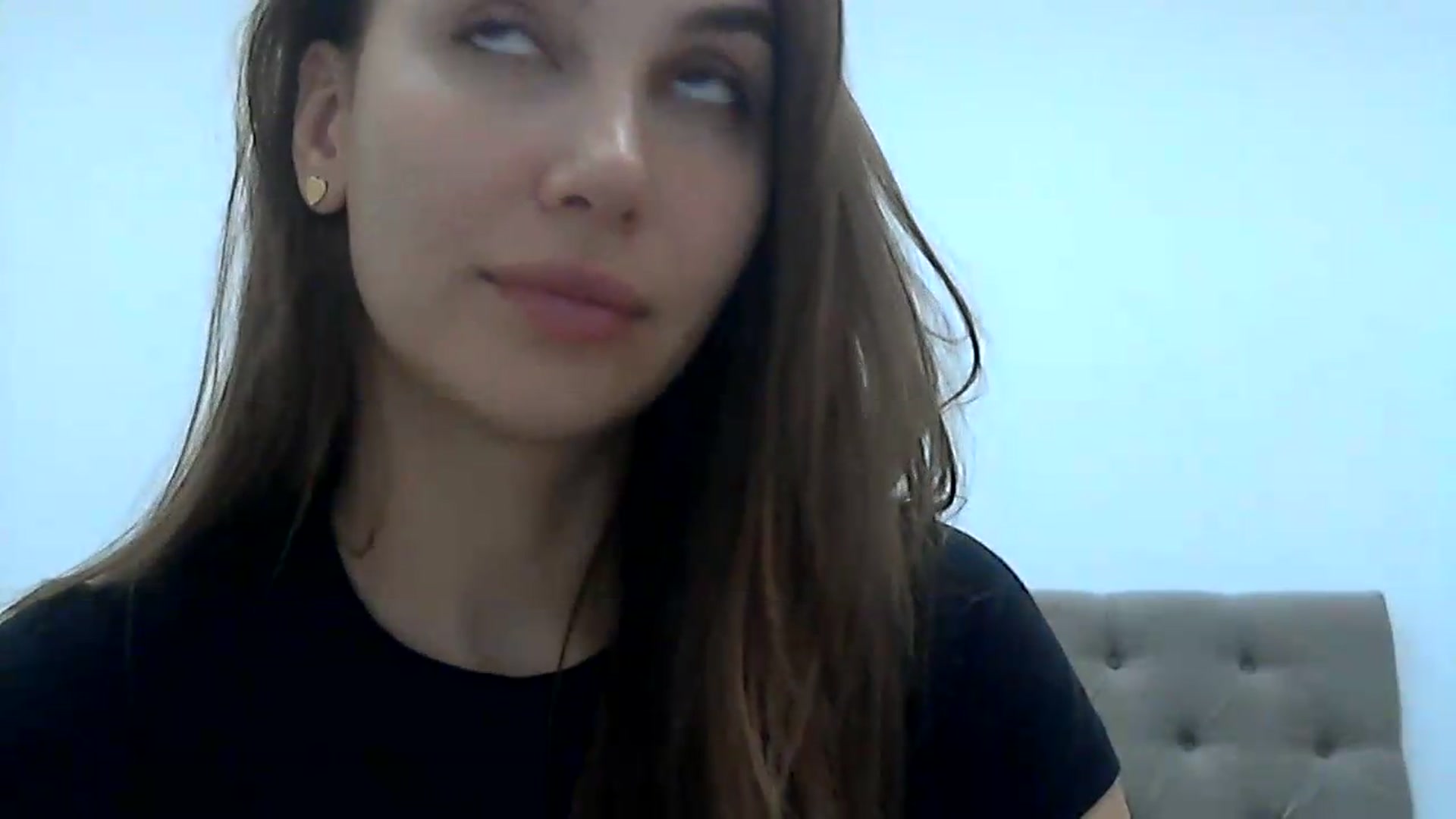 Gallery image thumbnail from HappinessInMe's myfreecams stream on, 08/26/2026, 18:01 image 18 of 20