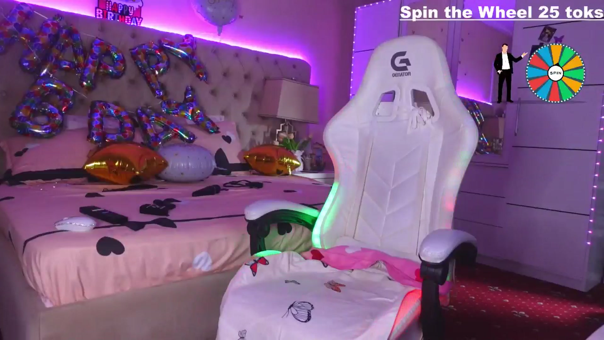 Gallery image thumbnail from HappyBdayAlly's myfreecams stream on, 03/09/2025, 14:23 image 18 of 20