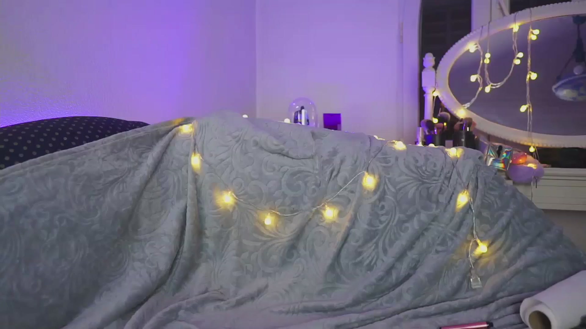 Gallery image thumbnail from HappyDiva's myfreecams stream on, 12/25/2023, 19:26 image 14 of 20