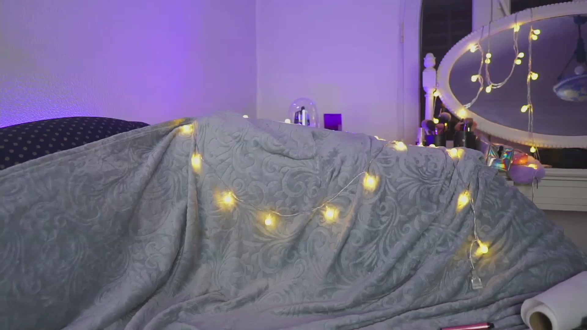 Gallery image thumbnail from HappyDiva's myfreecams stream on, 12/25/2023, 19:26 image 13 of 20