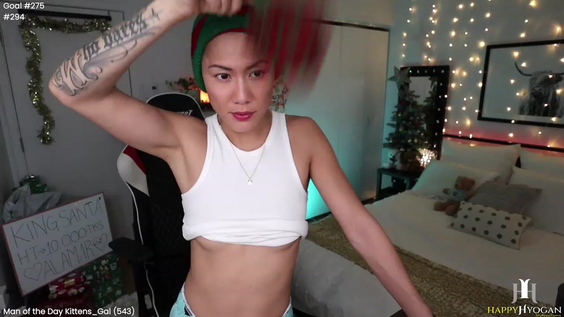 Gallery image thumbnail from HappyHyogan's myfreecams stream on, 12/21/2022, 02:45 image 16 of 20