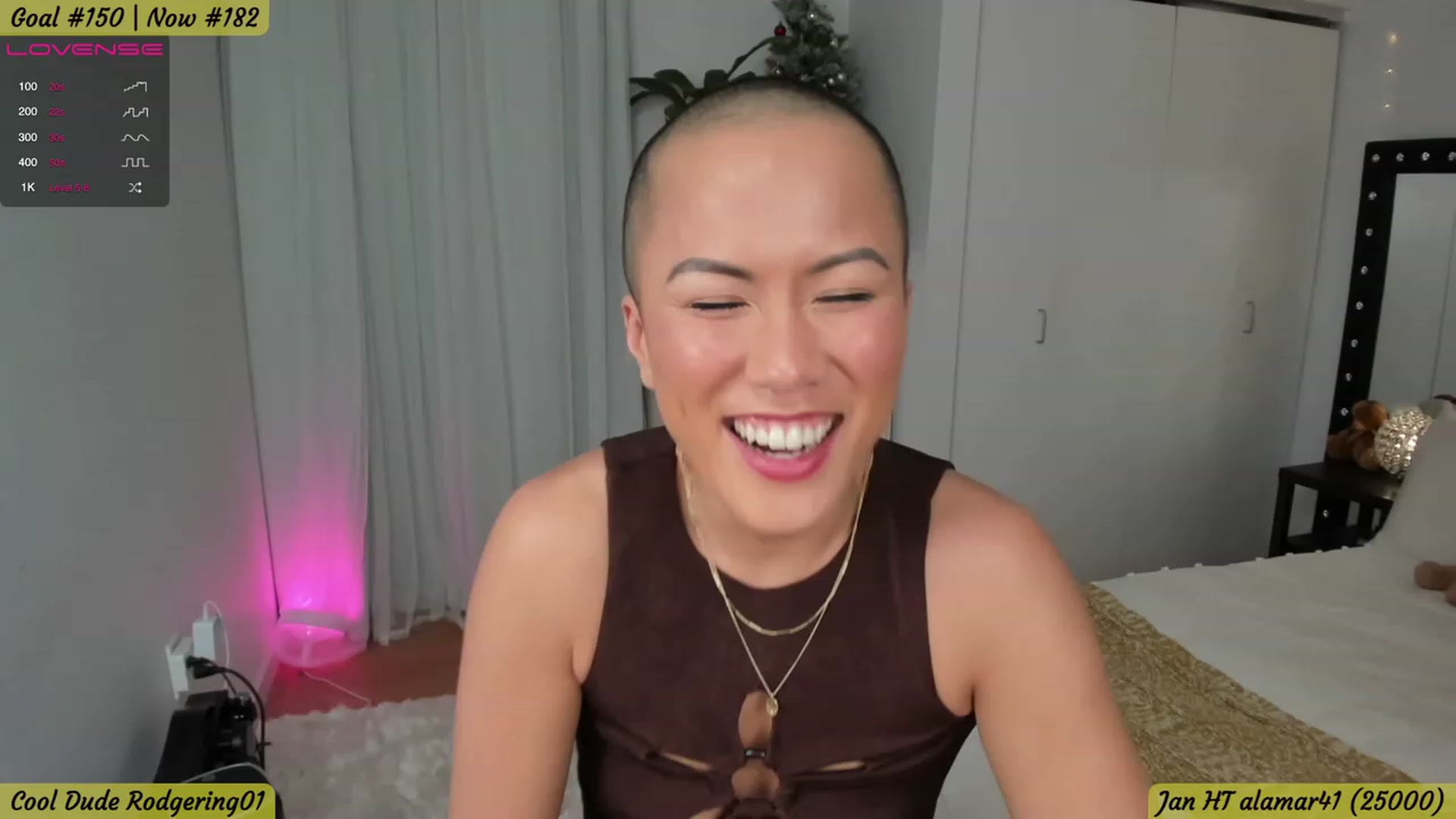 Gallery image thumbnail from HappyHyogan's myfreecams stream on, 01/13/2023, 03:05 image 12 of 20