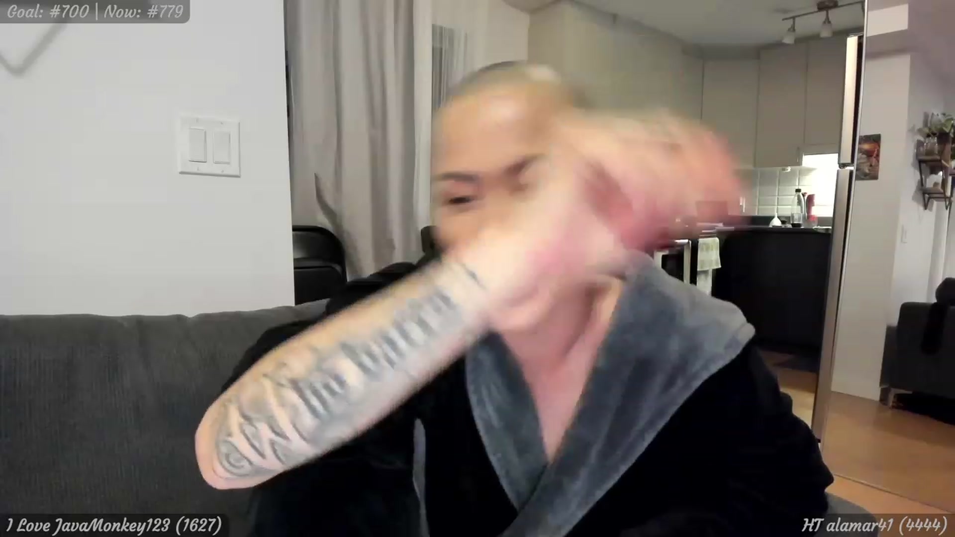 Gallery image thumbnail from HappyHyogan's myfreecams stream on, 04/22/2023, 01:37 image 17 of 20