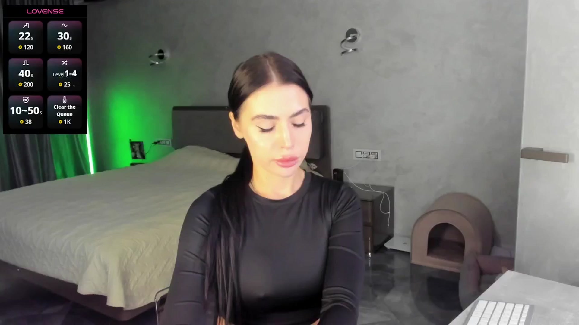 Gallery image thumbnail from HappyNewYearK's myfreecams stream on, 01/03/2026, 21:14 image 15 of 20
