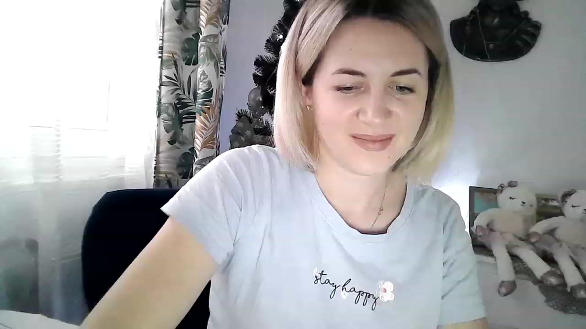 Gallery image thumbnail from HappyWoman999's myfreecams stream on, 01/02/2023, 14:46 image 20 of 20