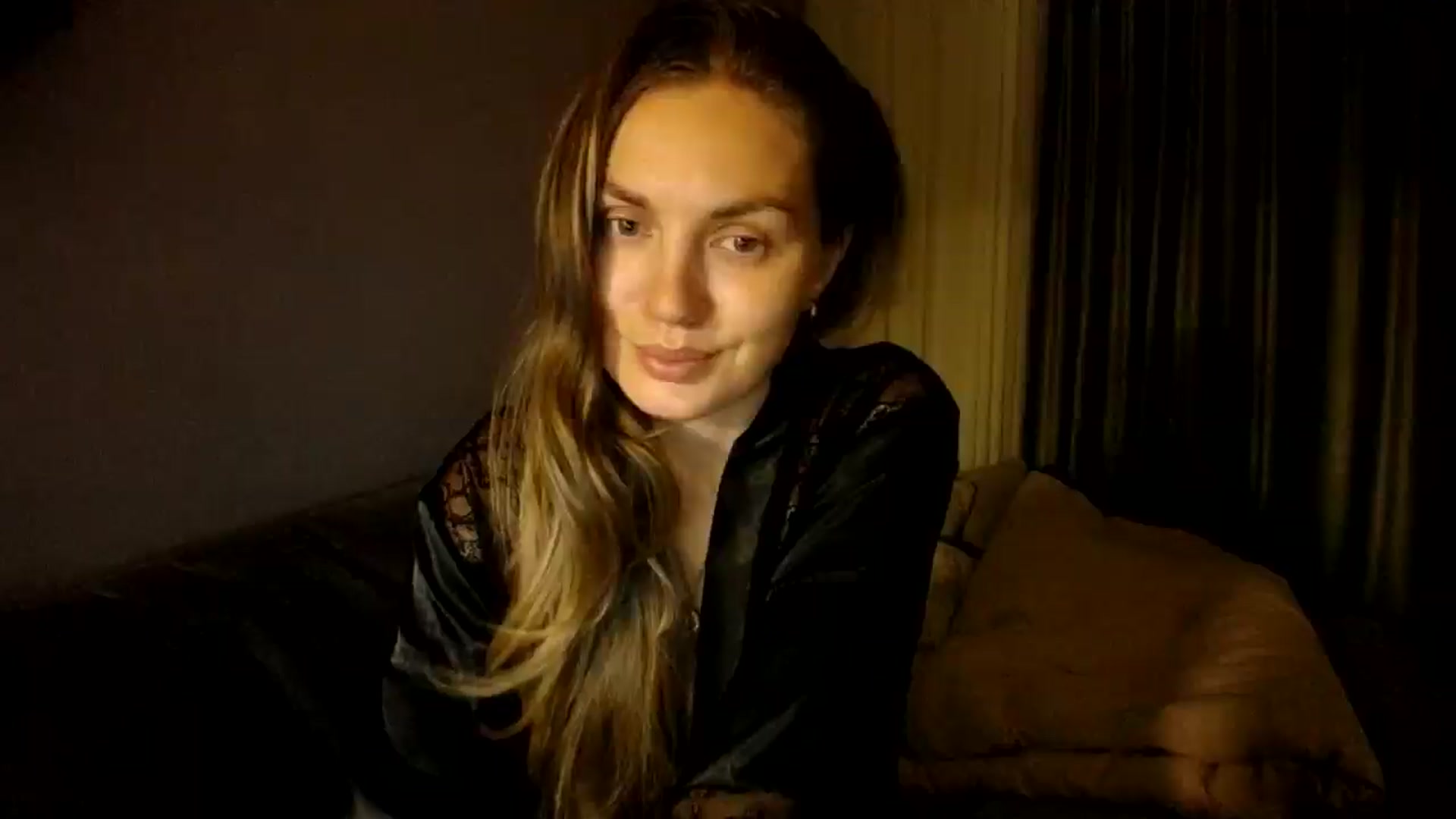 Gallery image thumbnail from Happy_Insight's myfreecams stream on, 11/23/2024, 22:51 image 11 of 20
