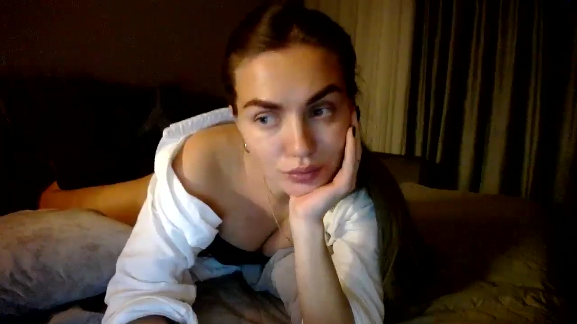 Gallery image thumbnail from Happy_Insight's myfreecams stream on, 12/03/2024, 22:03 image 10 of 20