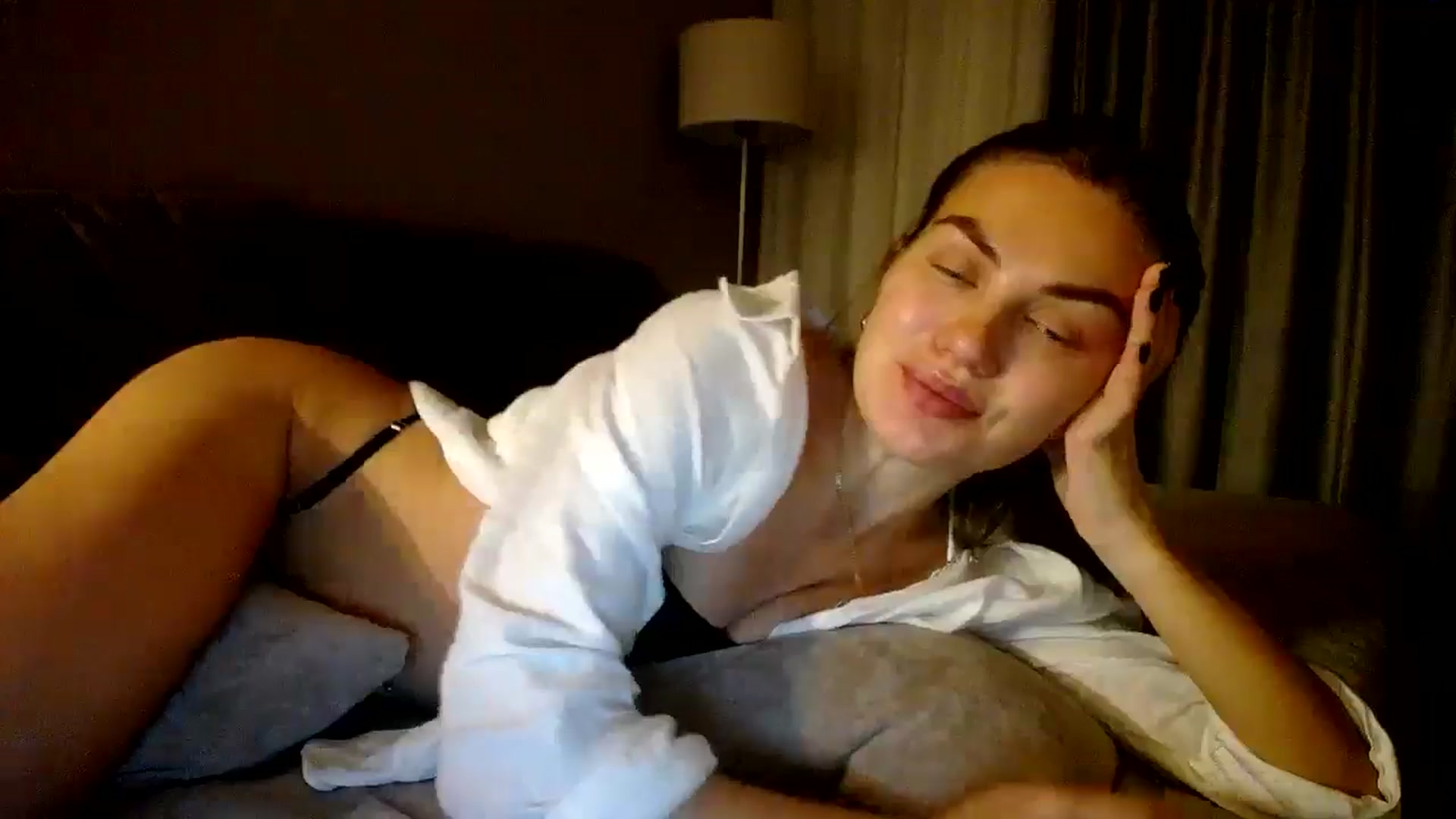 Gallery image thumbnail from Happy_Insight's myfreecams stream on, 12/03/2024, 22:03 image 8 of 20