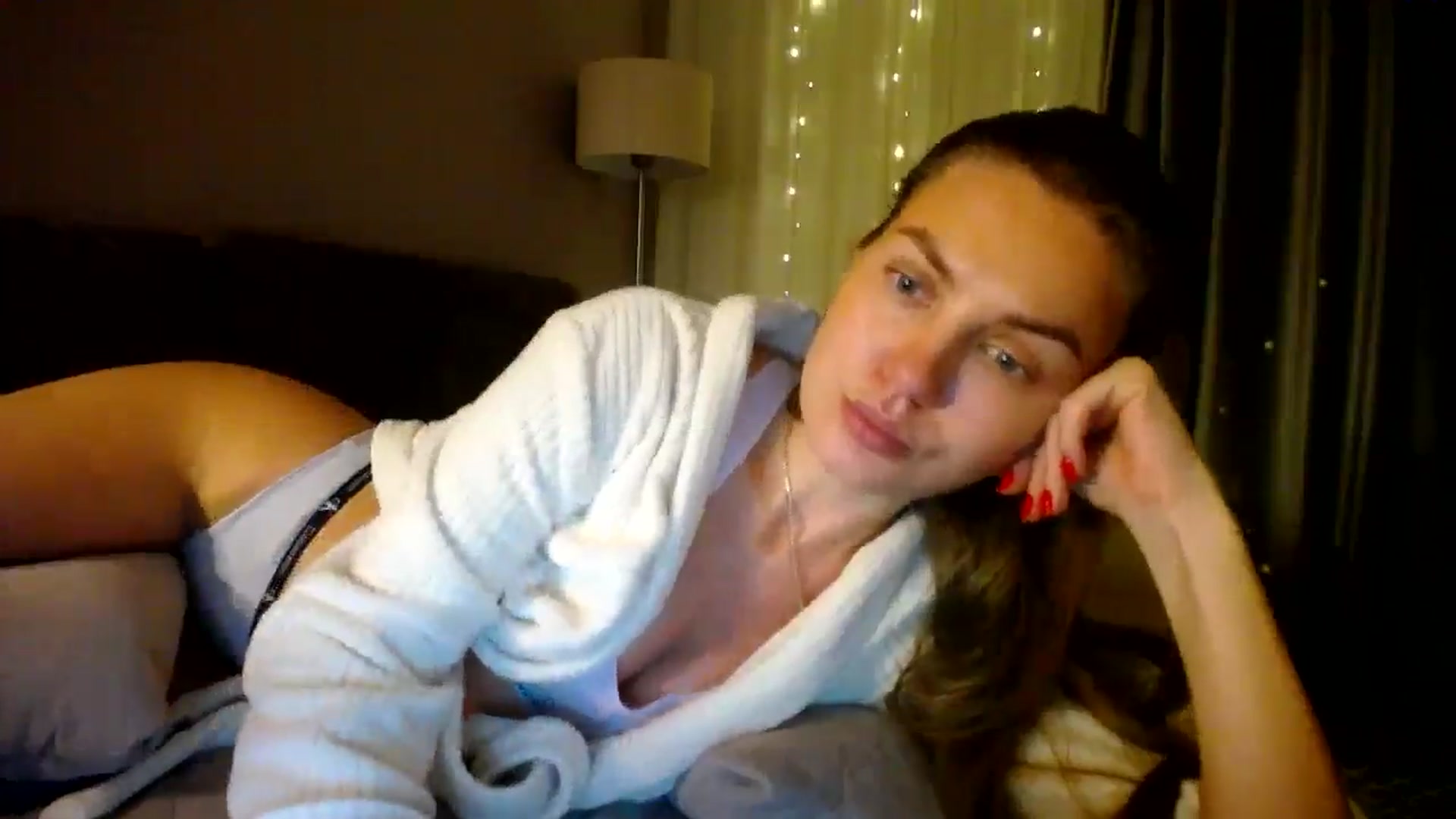 Gallery image thumbnail from Happy_Insight's myfreecams stream on, 12/21/2024, 19:12 image 17 of 20