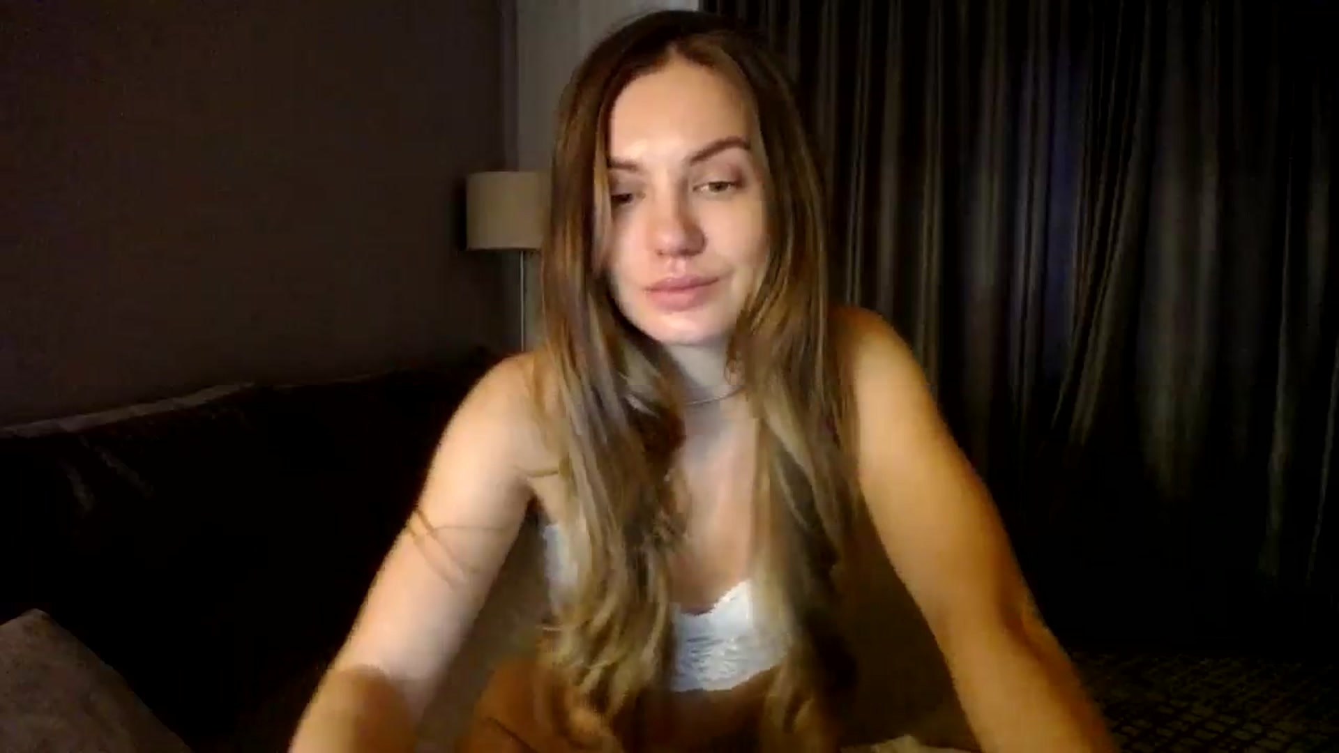 Gallery image thumbnail from Happy_Insight's myfreecams stream on, 01/05/2025, 14:40 image 12 of 20
