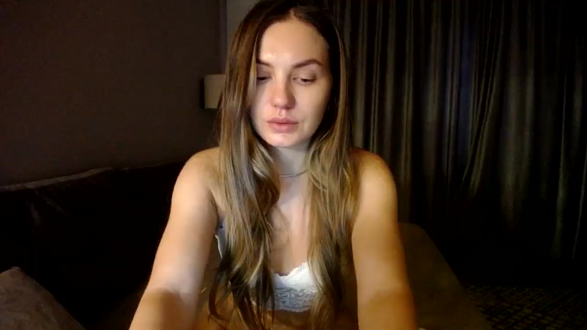 Gallery image thumbnail from Happy_Insight's myfreecams stream on, 01/05/2025, 14:40 image 15 of 20