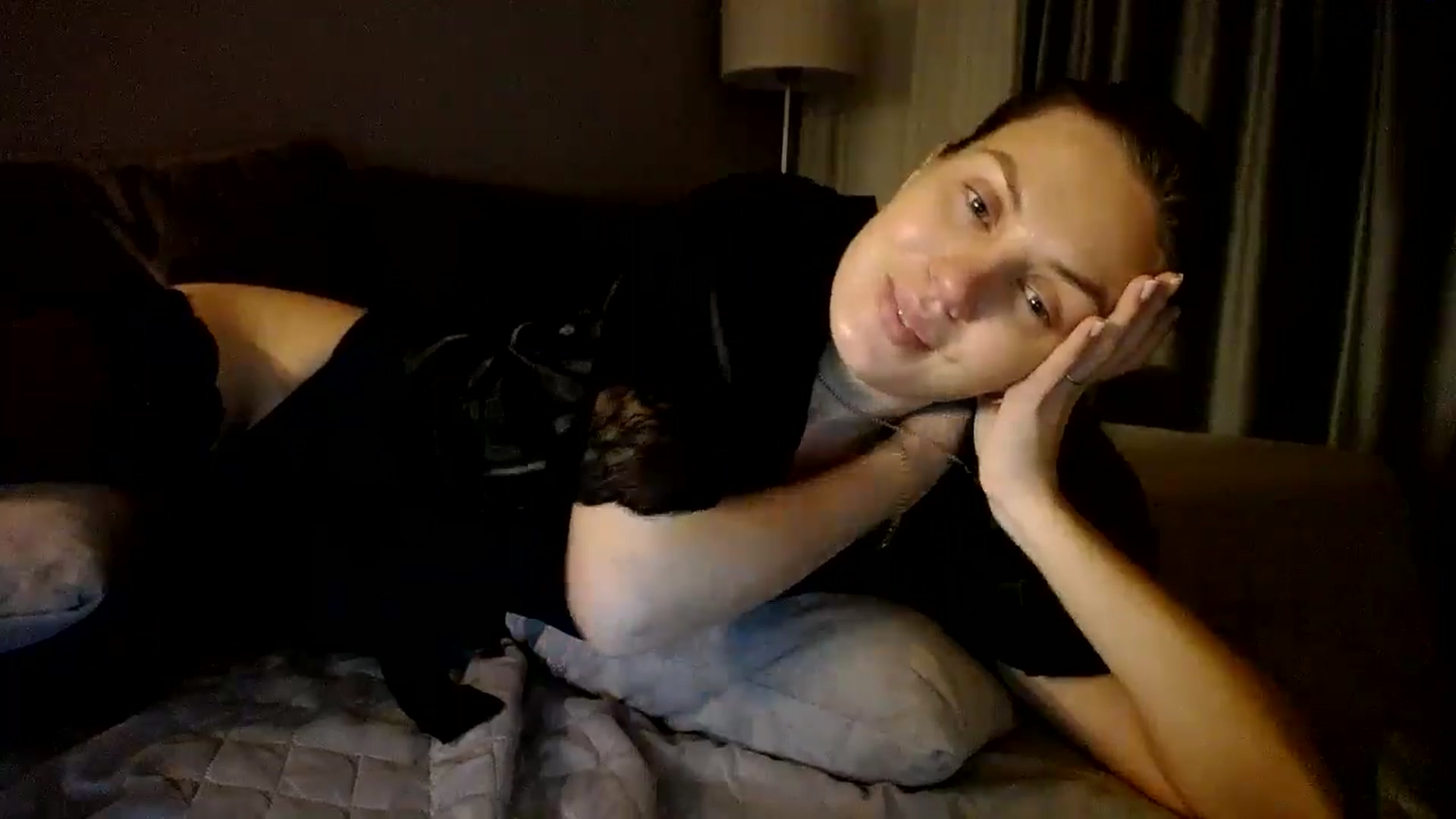 Gallery image thumbnail from Happy_Insight's myfreecams stream on, 01/18/2025, 18:50 image 14 of 20