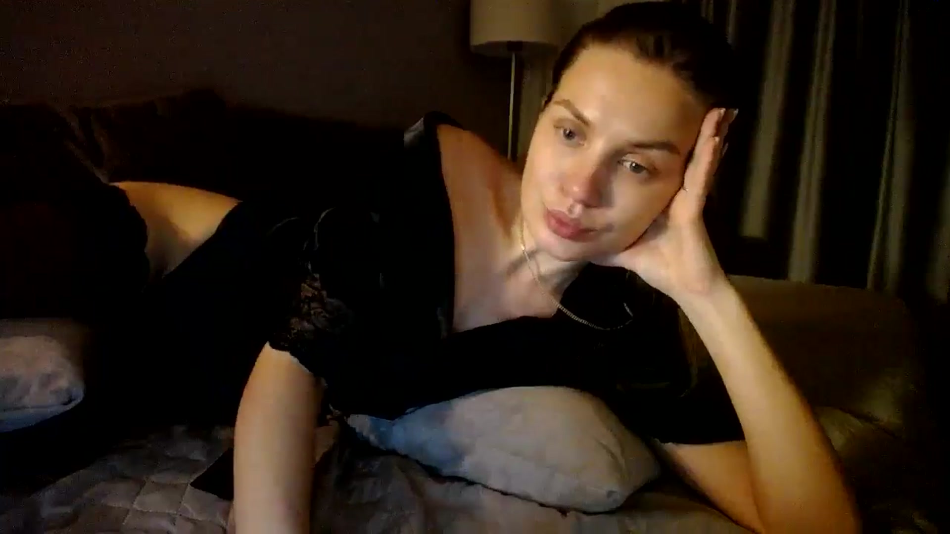Gallery image thumbnail from Happy_Insight's myfreecams stream on, 01/18/2025, 18:50 image 6 of 20