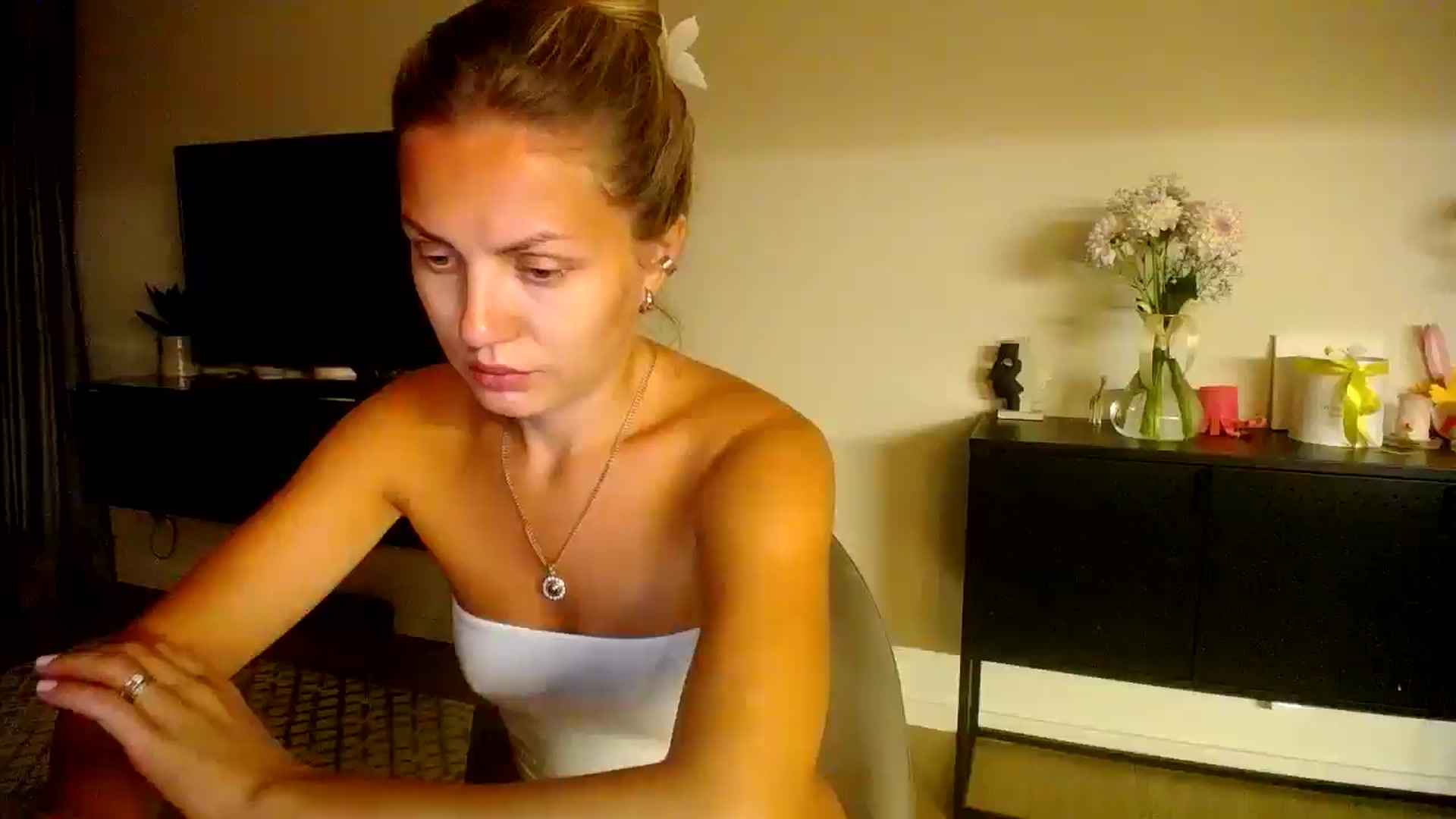 Gallery image thumbnail from Happy_Insight's myfreecams stream on, 09/02/2025, 21:55 image 15 of 20